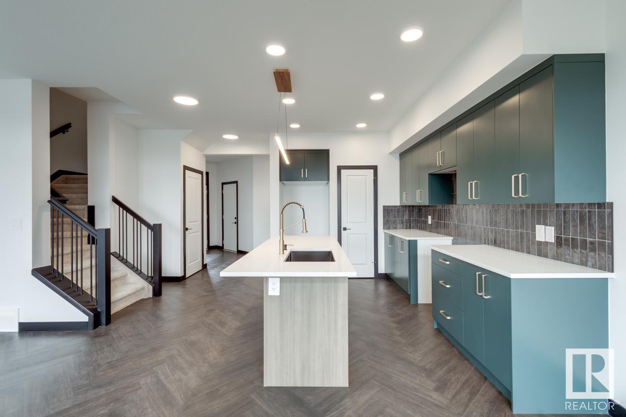      2144 Crossbill LN NW , Edmonton,  ,X0X 0X0 ;  Listing Number: MLS E4419199