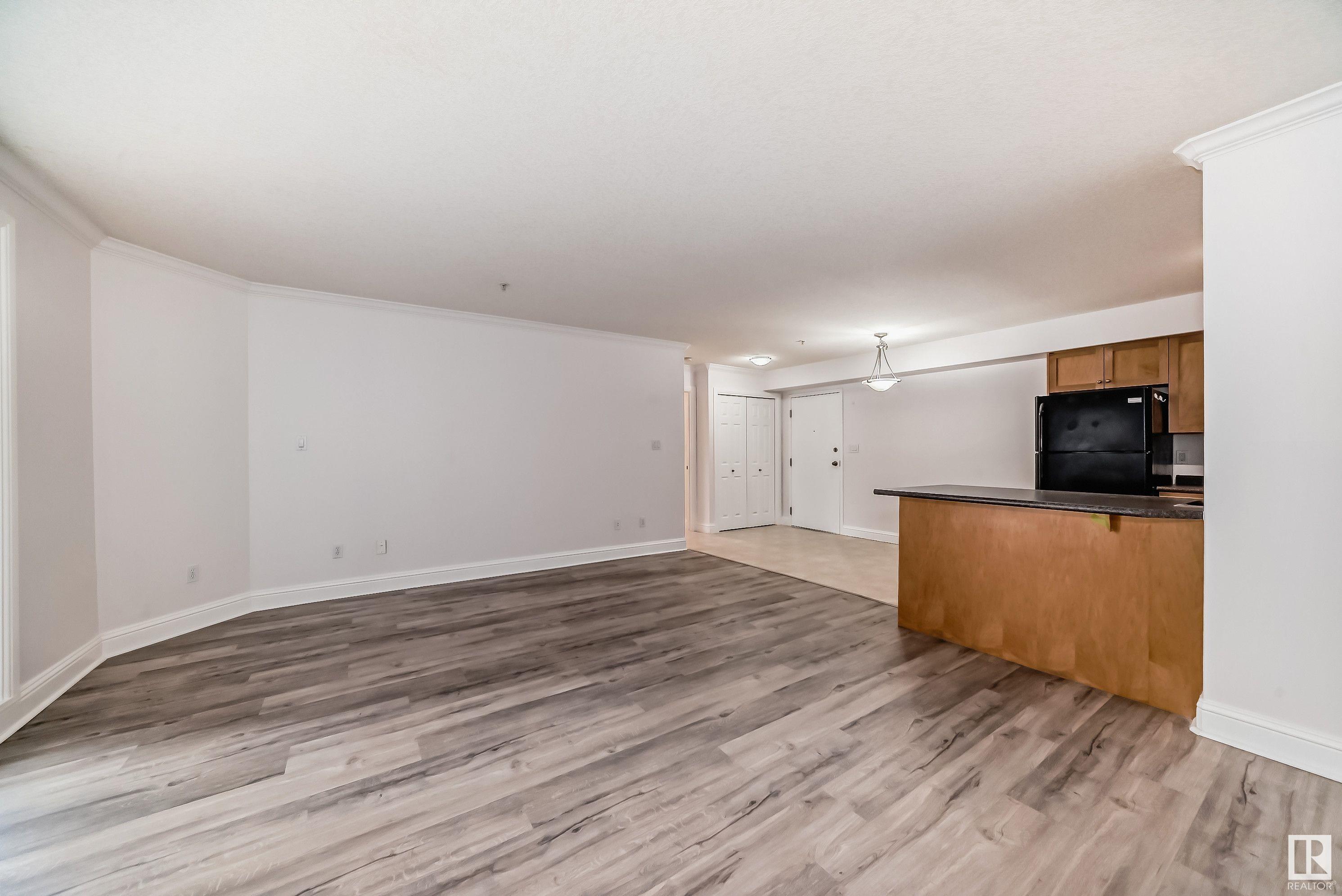      #104 13005 140 AV NW , Edmonton,  ,T6V 1X1 ;  Listing Number: MLS E4419204