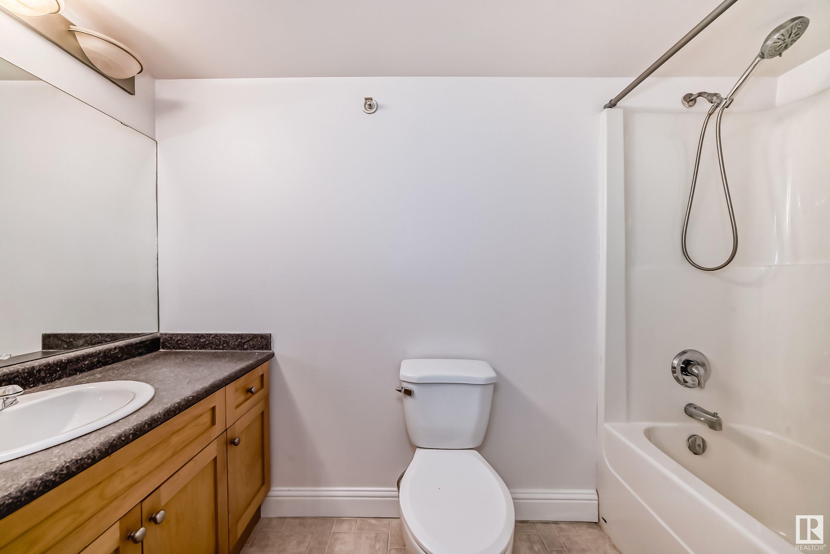      #104 13005 140 AV NW , Edmonton,  ,T6V 1X1 ;  Listing Number: MLS E4419204