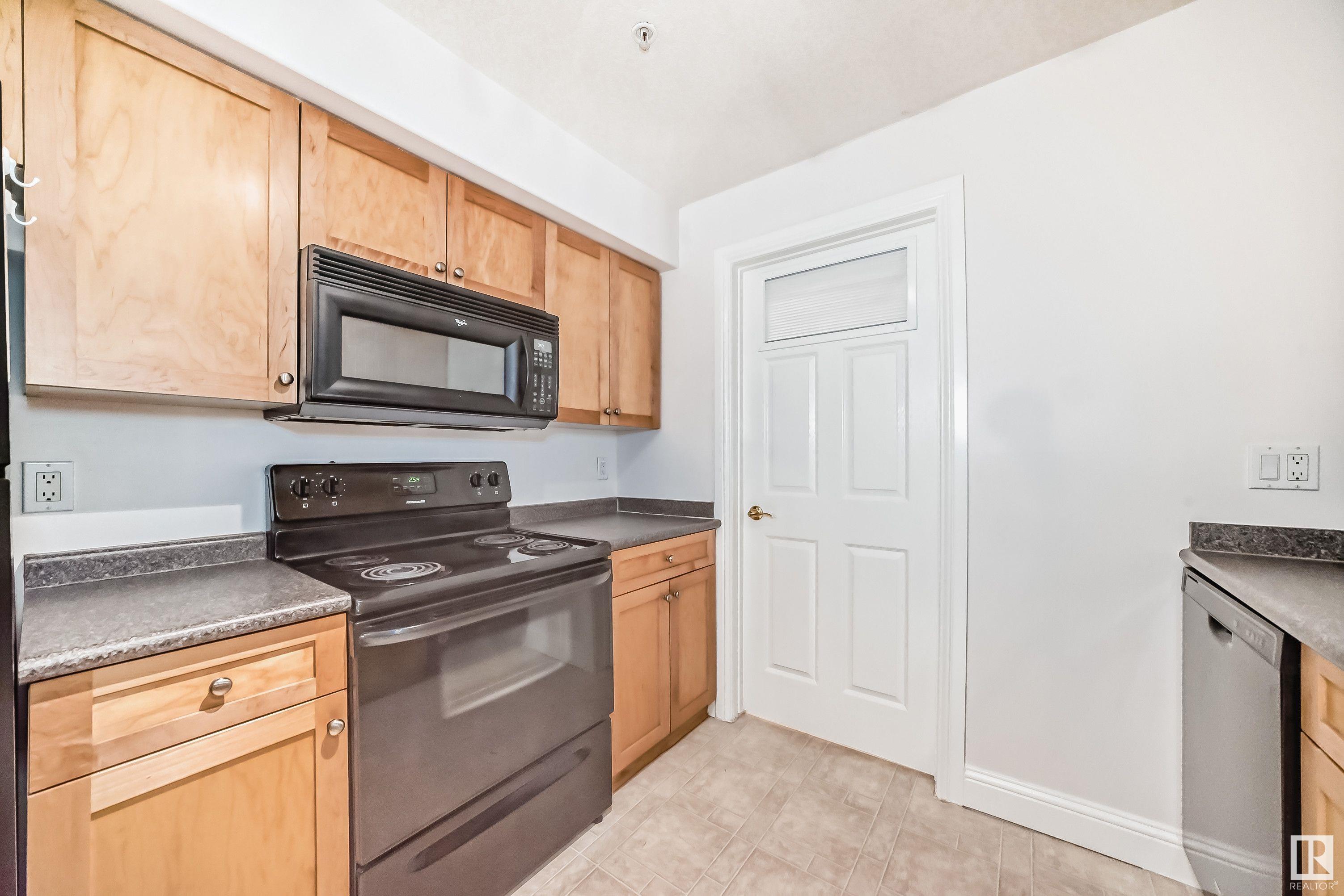      #104 13005 140 AV NW , Edmonton,  ,T6V 1X1 ;  Listing Number: MLS E4419204