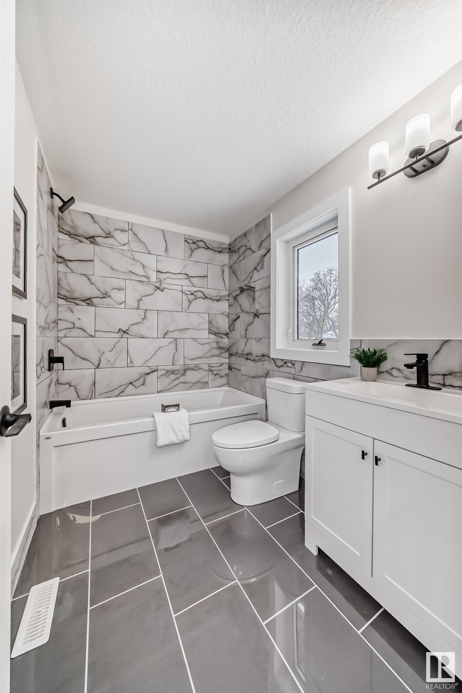      11217 125 ST NW , Edmonton,  ,T5M 0M6 ;  Listing Number: MLS E4419210