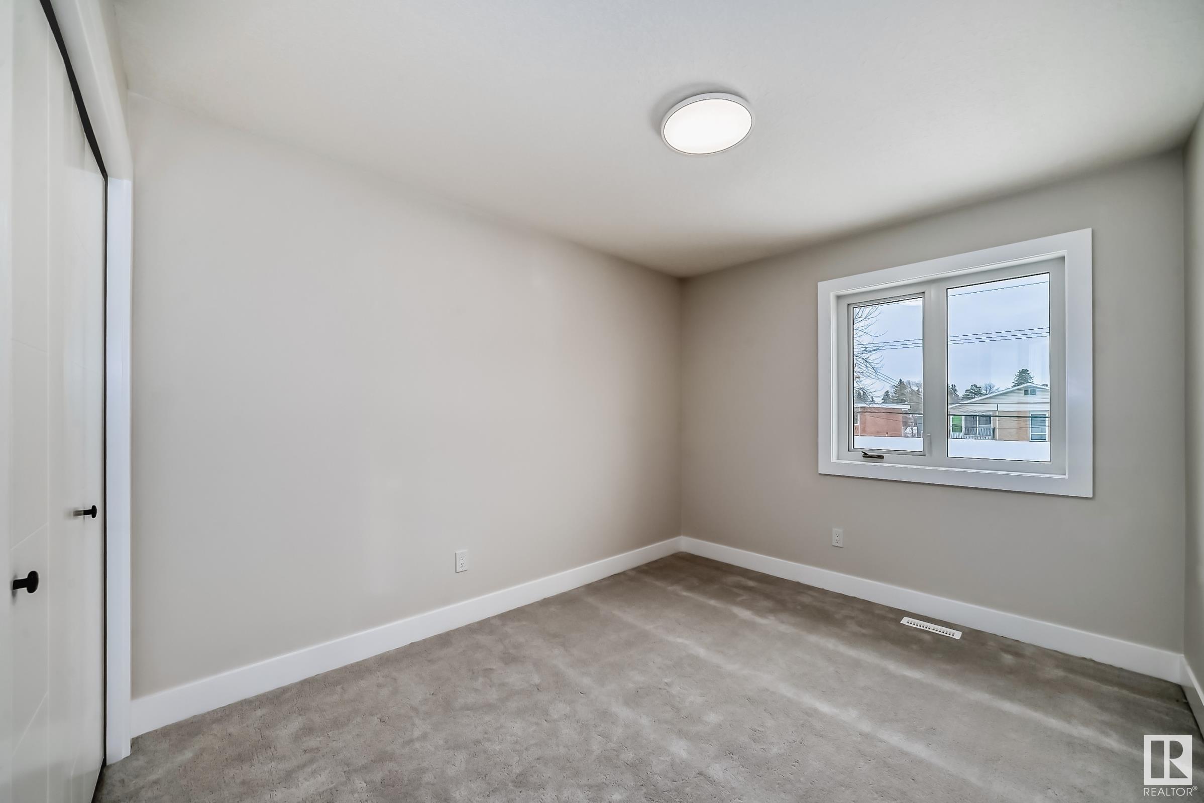      11217 125 ST NW , Edmonton,  ,T5M 0M6 ;  Listing Number: MLS E4419210