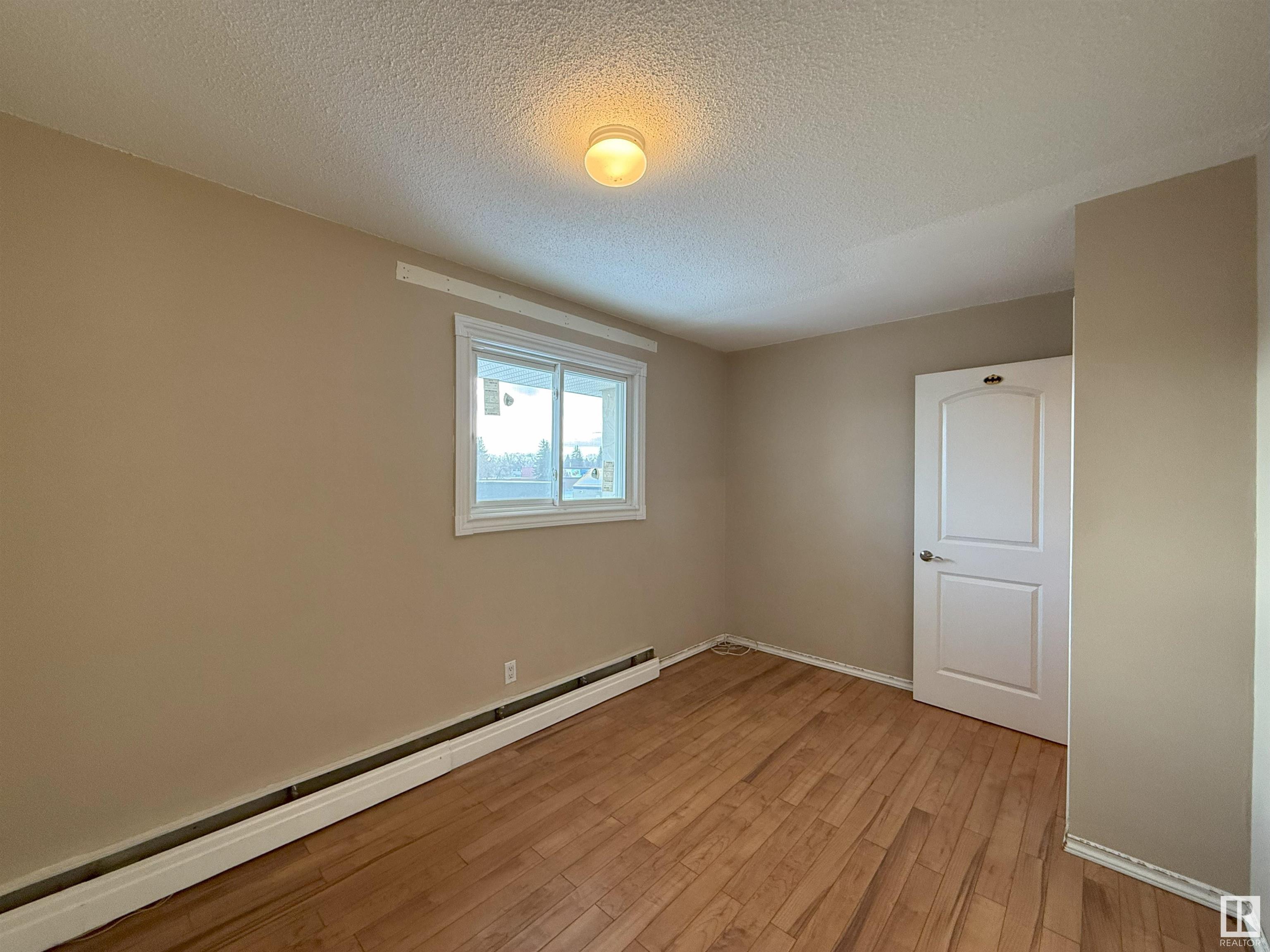      #307 3720 118 AV NW , Edmonton,  ,T5W 0Z6 ;  Listing Number: MLS E4419211