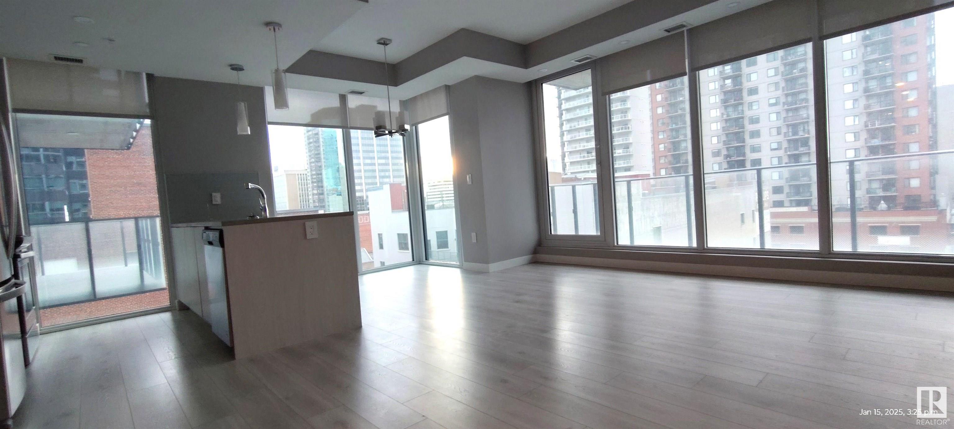     #701 10180 103 ST NW , Edmonton,  ,T5J 0L1 ;  Listing Number: MLS E4419218