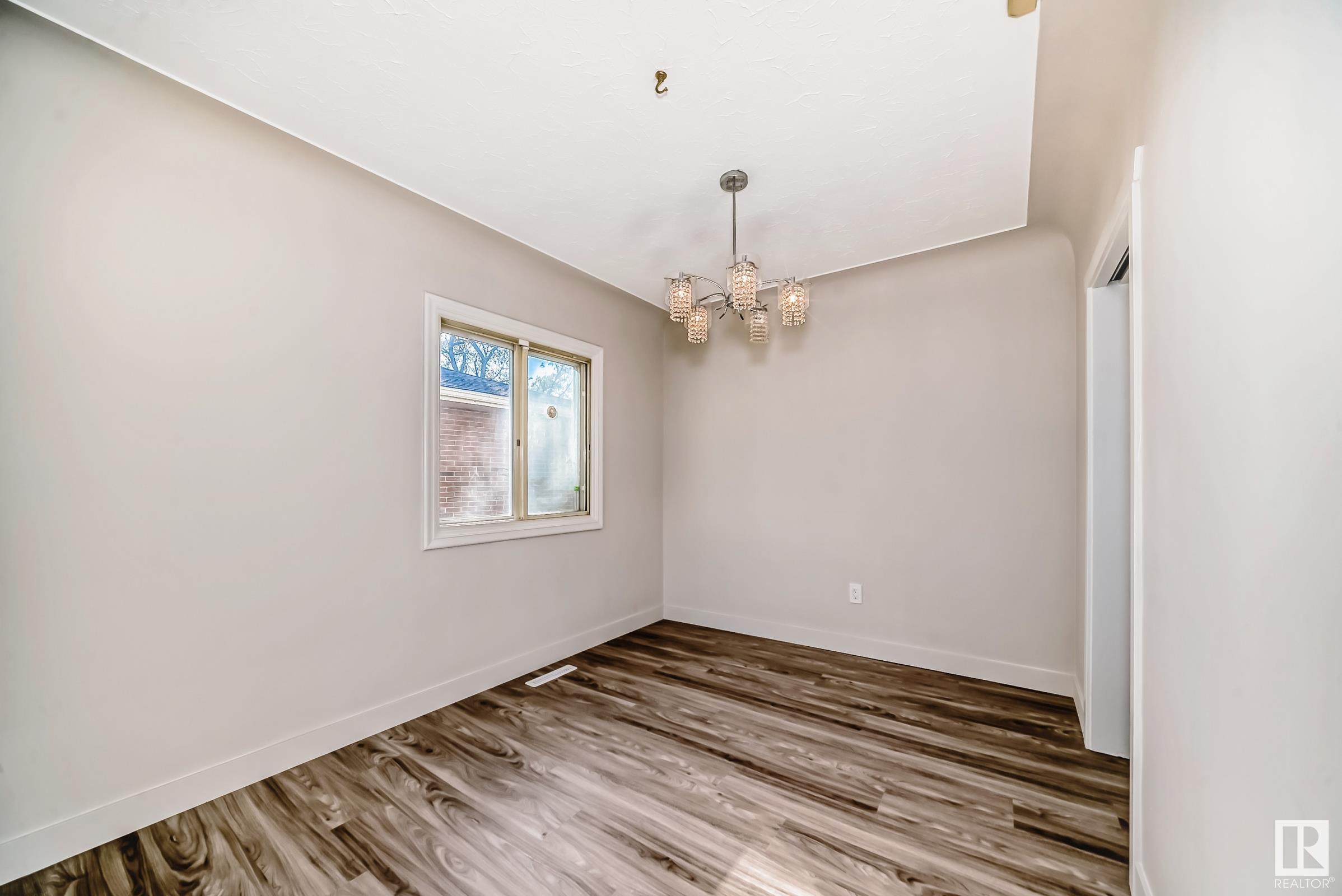      13124 83 ST NW , Edmonton,  ,T5E 2W6 ;  Listing Number: MLS E4419220