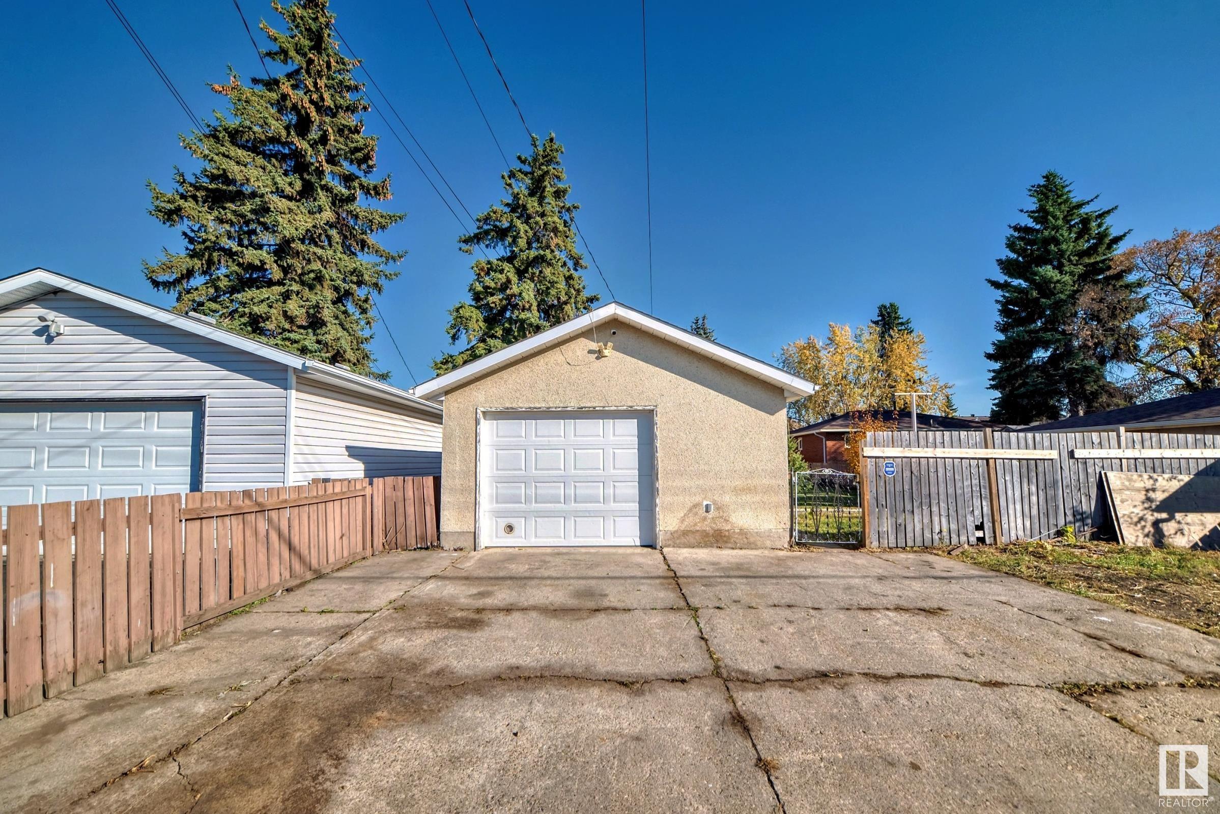      13124 83 ST NW , Edmonton,  ,T5E 2W6 ;  Listing Number: MLS E4419220