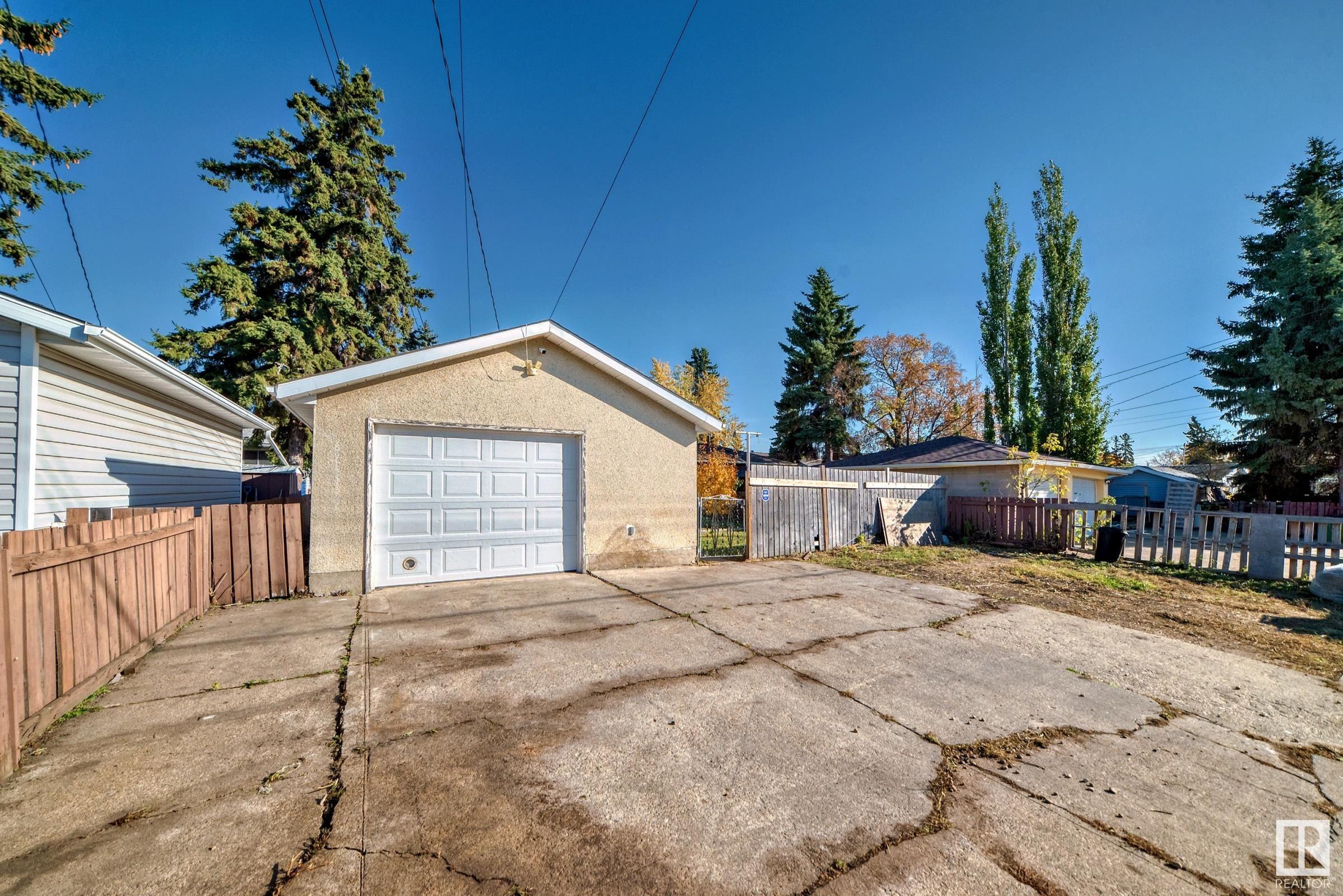      13124 83 ST NW , Edmonton,  ,T5E 2W6 ;  Listing Number: MLS E4419220