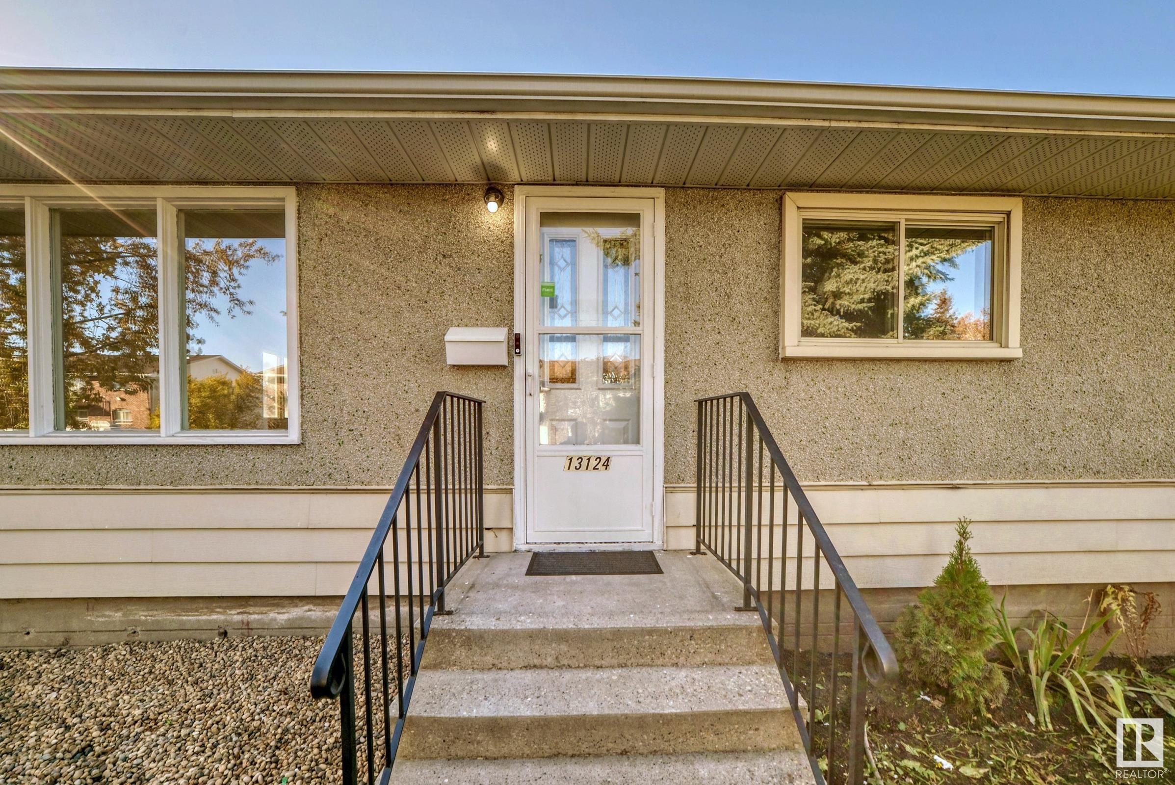      13124 83 ST NW , Edmonton,  ,T5E 2W6 ;  Listing Number: MLS E4419220