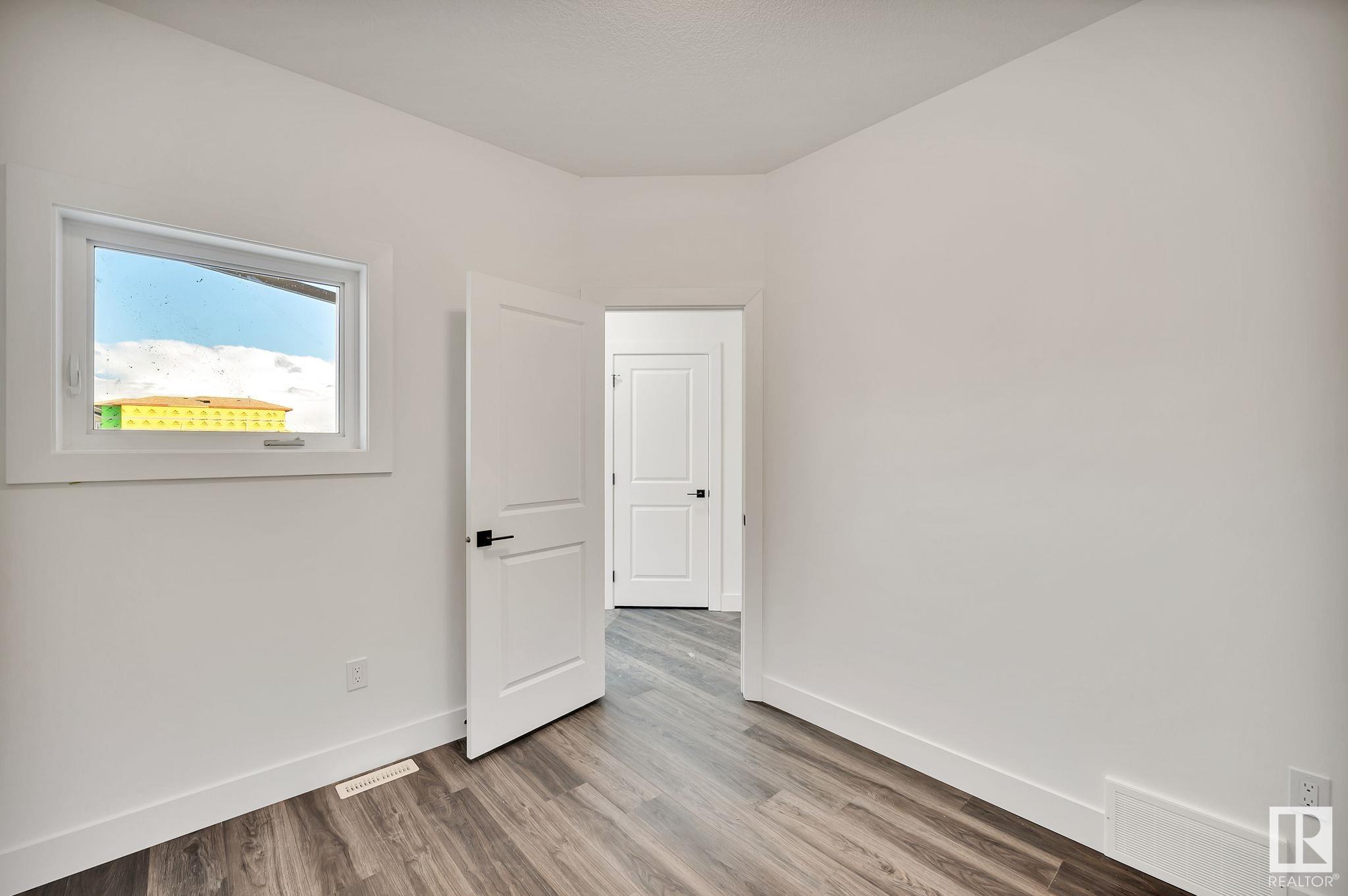      20755 24 AV NW , Edmonton,  ,T6M 2J7 ;  Listing Number: MLS E4419222