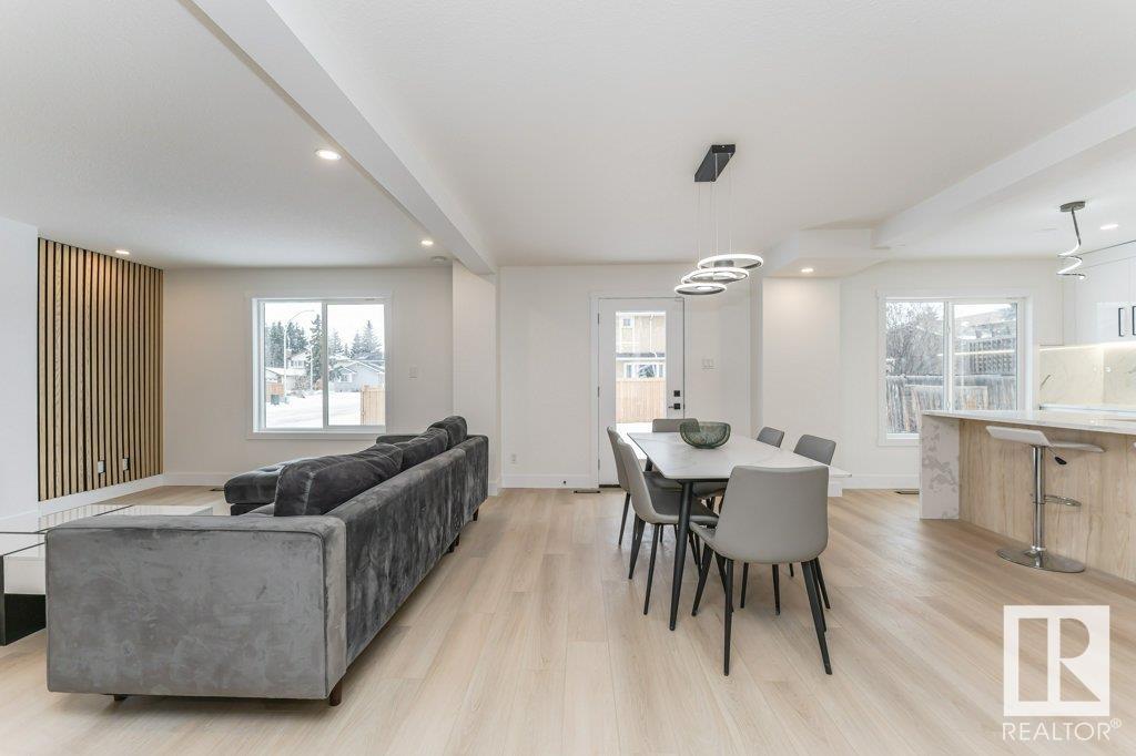      9404 173 ST NW , Edmonton,  ,T5T 3K8 ;  Listing Number: MLS E4419223