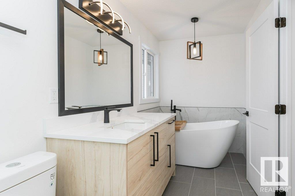      9404 173 ST NW , Edmonton,  ,T5T 3K8 ;  Listing Number: MLS E4419223