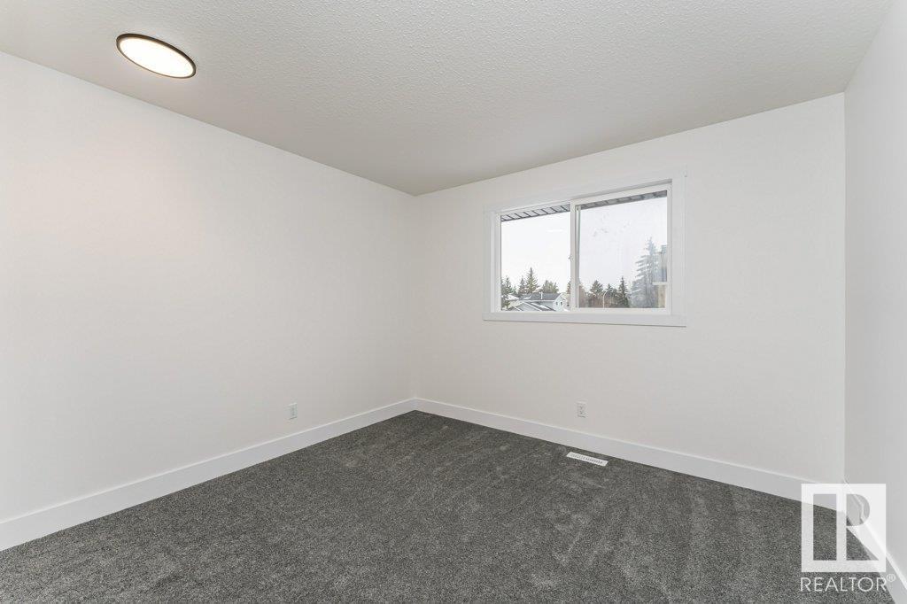      9404 173 ST NW , Edmonton,  ,T5T 3K8 ;  Listing Number: MLS E4419223