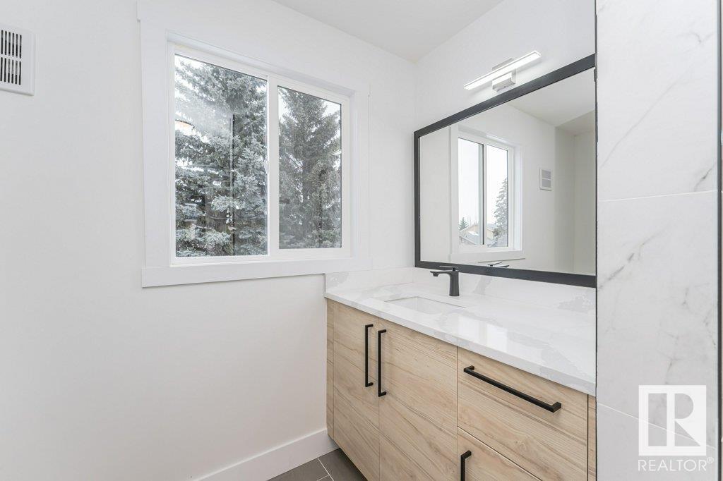      9404 173 ST NW , Edmonton,  ,T5T 3K8 ;  Listing Number: MLS E4419223