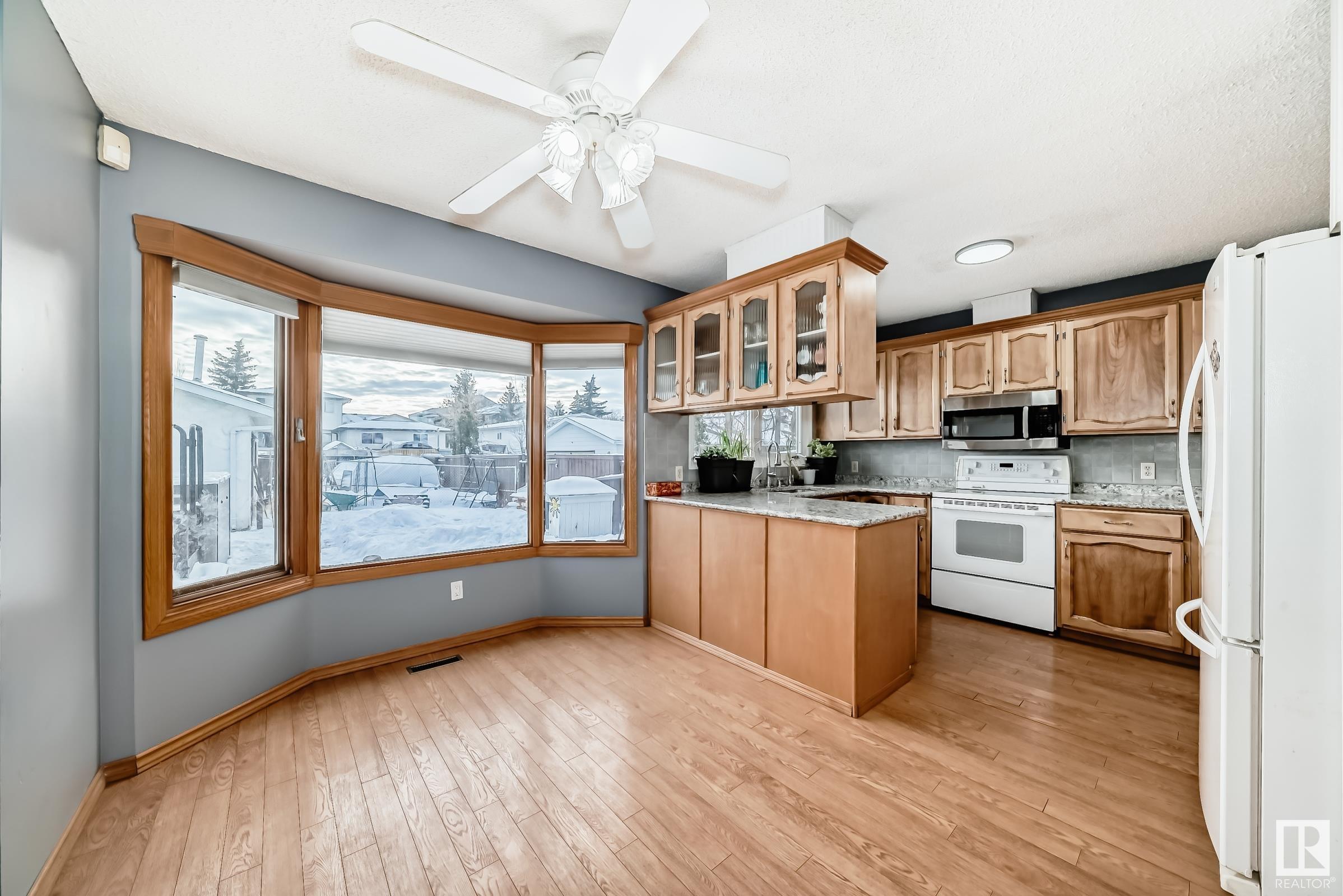      4515 20A AV NW , Edmonton,  ,T6L 2V2 ;  Listing Number: MLS E4419227