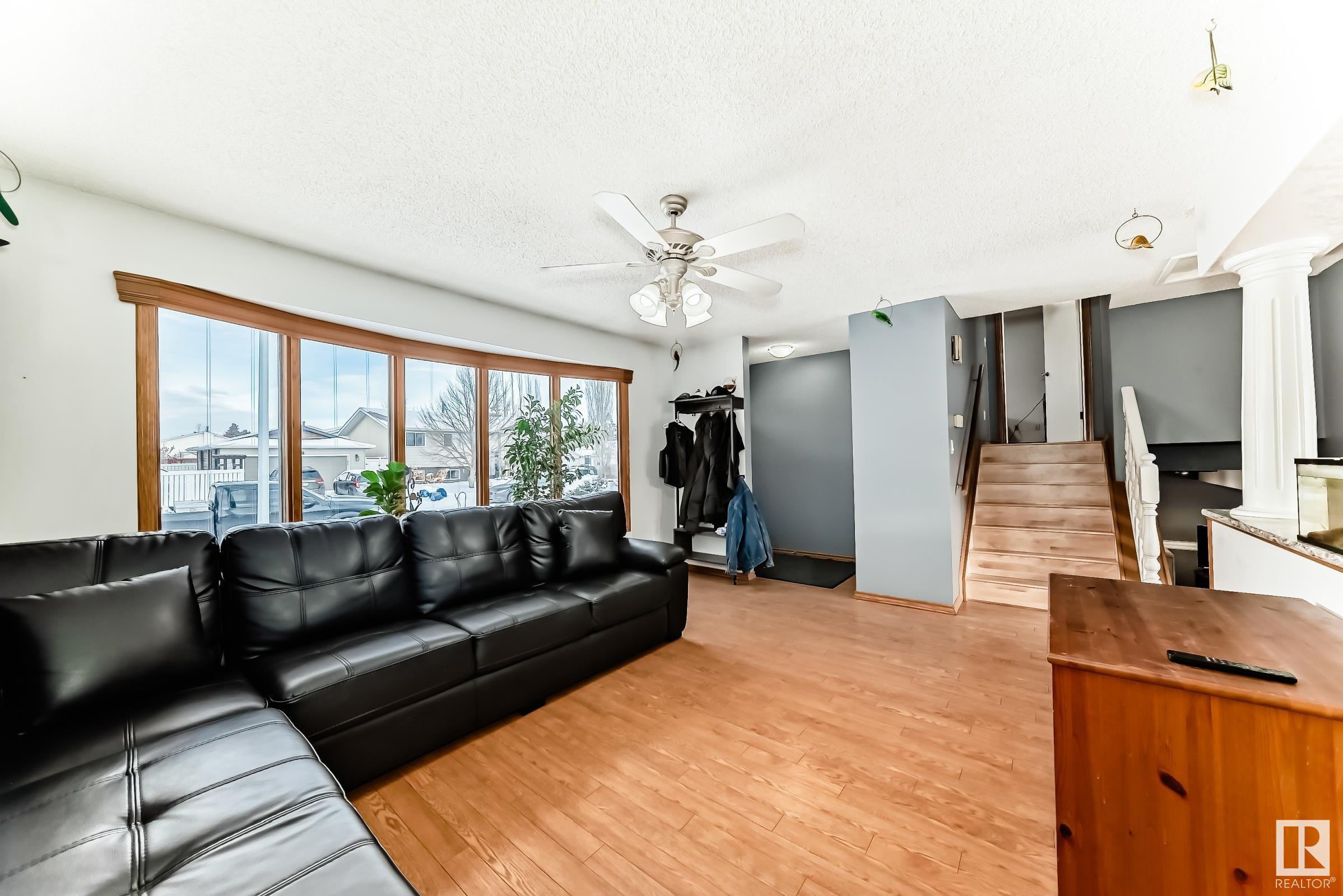      4515 20A AV NW , Edmonton,  ,T6L 2V2 ;  Listing Number: MLS E4419227