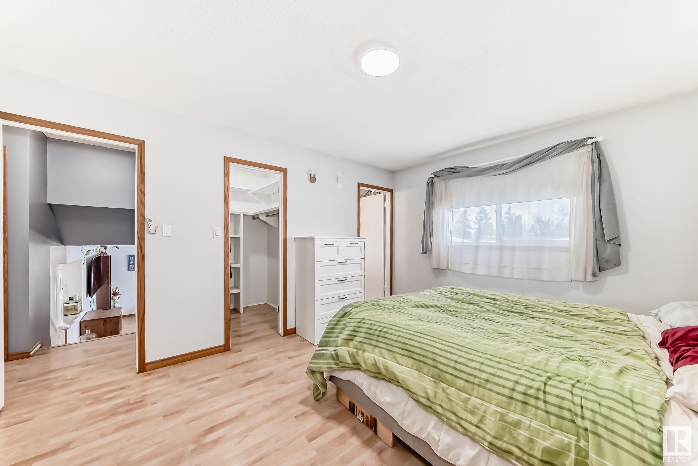      4515 20A AV NW , Edmonton,  ,T6L 2V2 ;  Listing Number: MLS E4419227