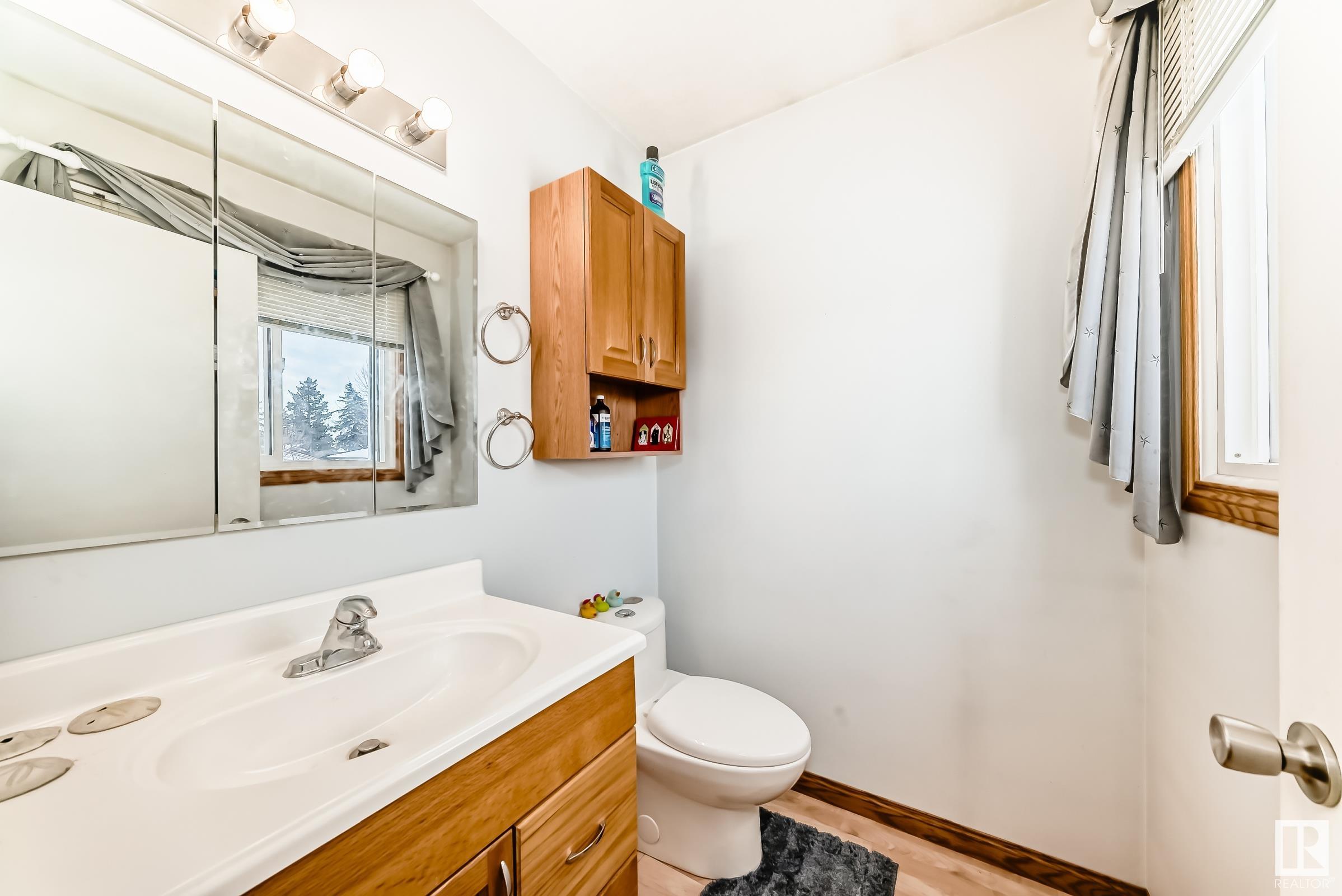      4515 20A AV NW , Edmonton,  ,T6L 2V2 ;  Listing Number: MLS E4419227