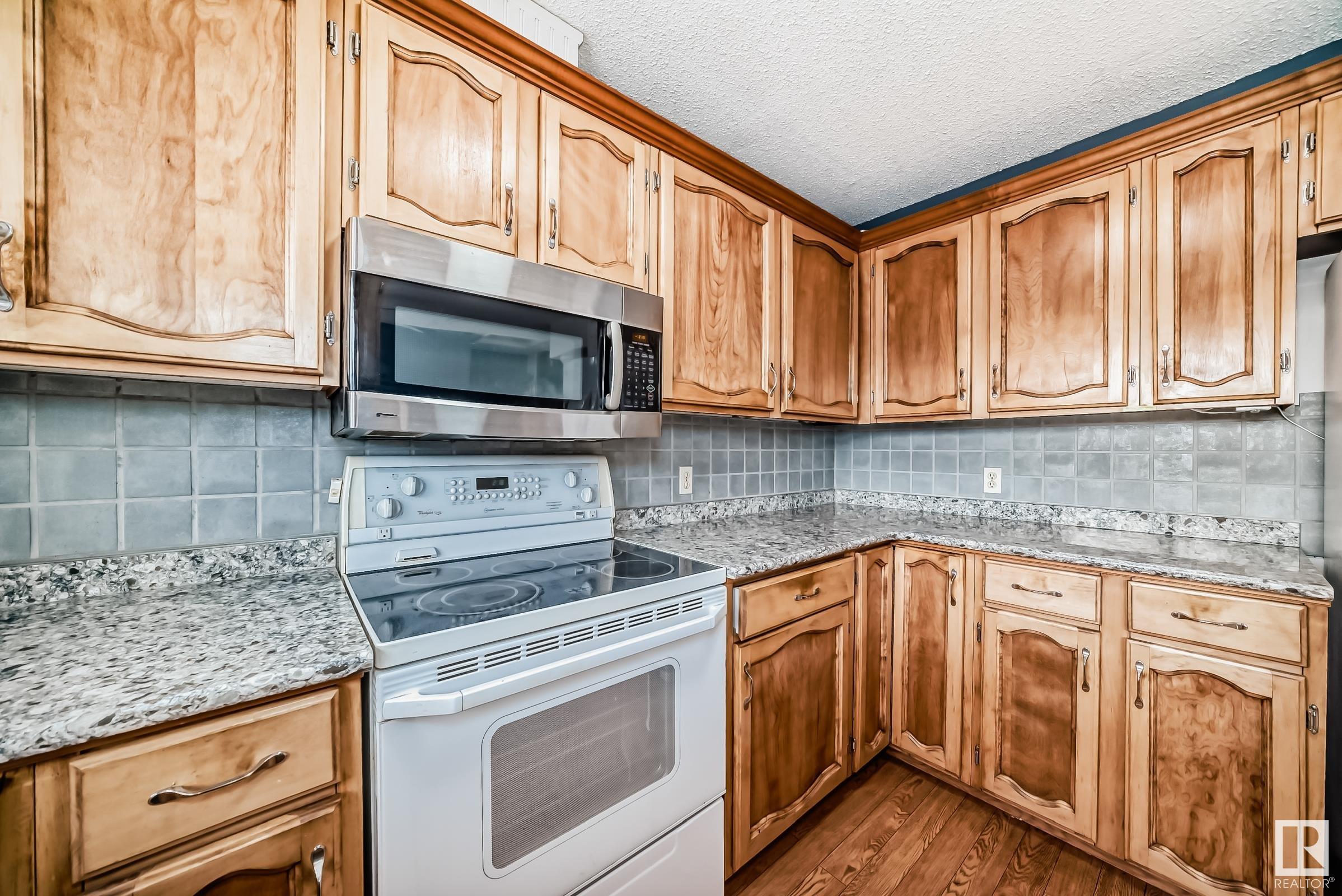      4515 20A AV NW , Edmonton,  ,T6L 2V2 ;  Listing Number: MLS E4419227