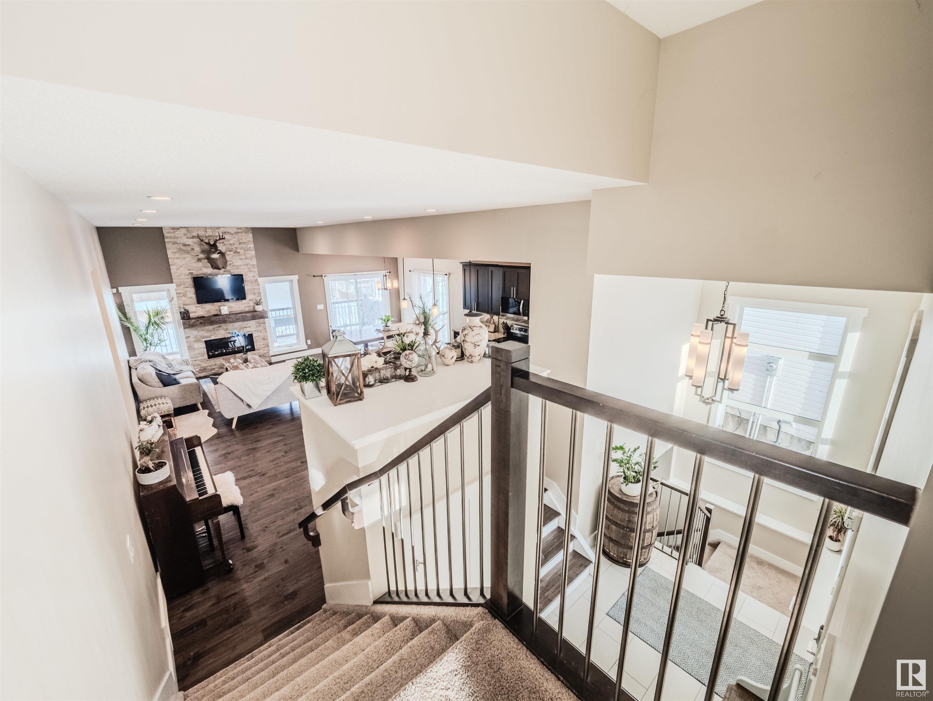      21 LAKESHORE CV , Beaumont,  ,T4X 0J2 ;  Listing Number: MLS E4419228