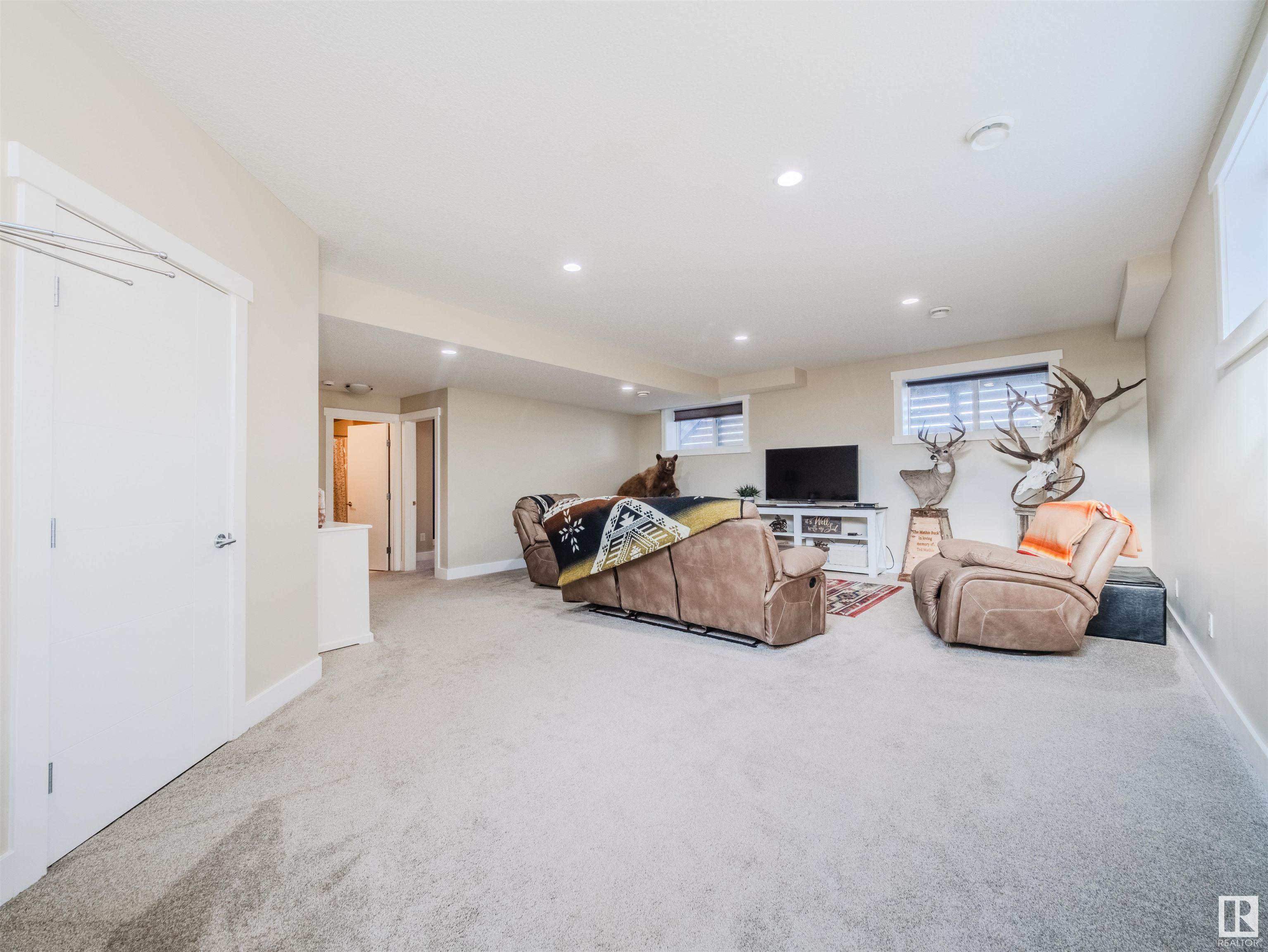      21 LAKESHORE CV , Beaumont,  ,T4X 0J2 ;  Listing Number: MLS E4419228