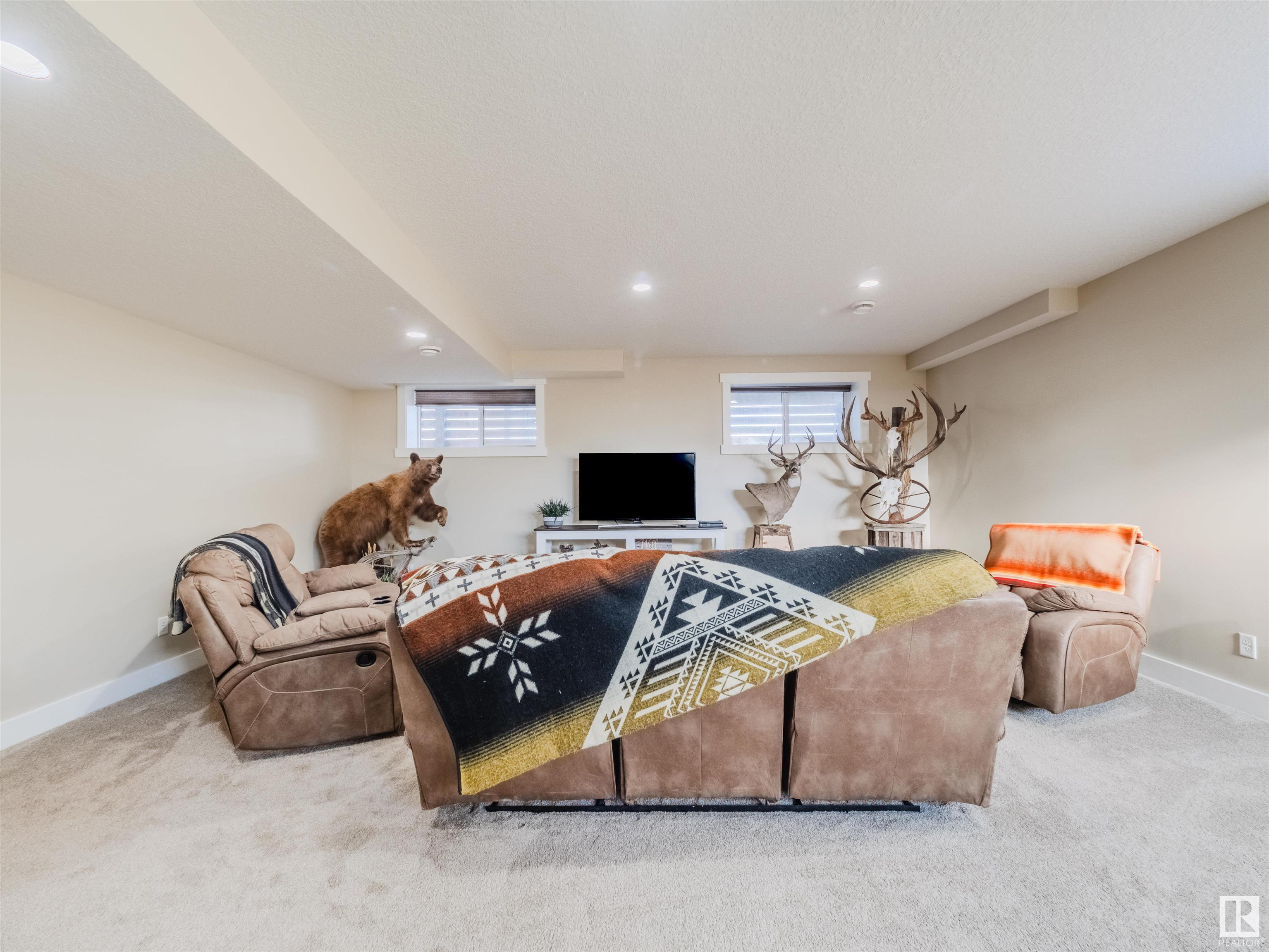      21 LAKESHORE CV , Beaumont,  ,T4X 0J2 ;  Listing Number: MLS E4419228
