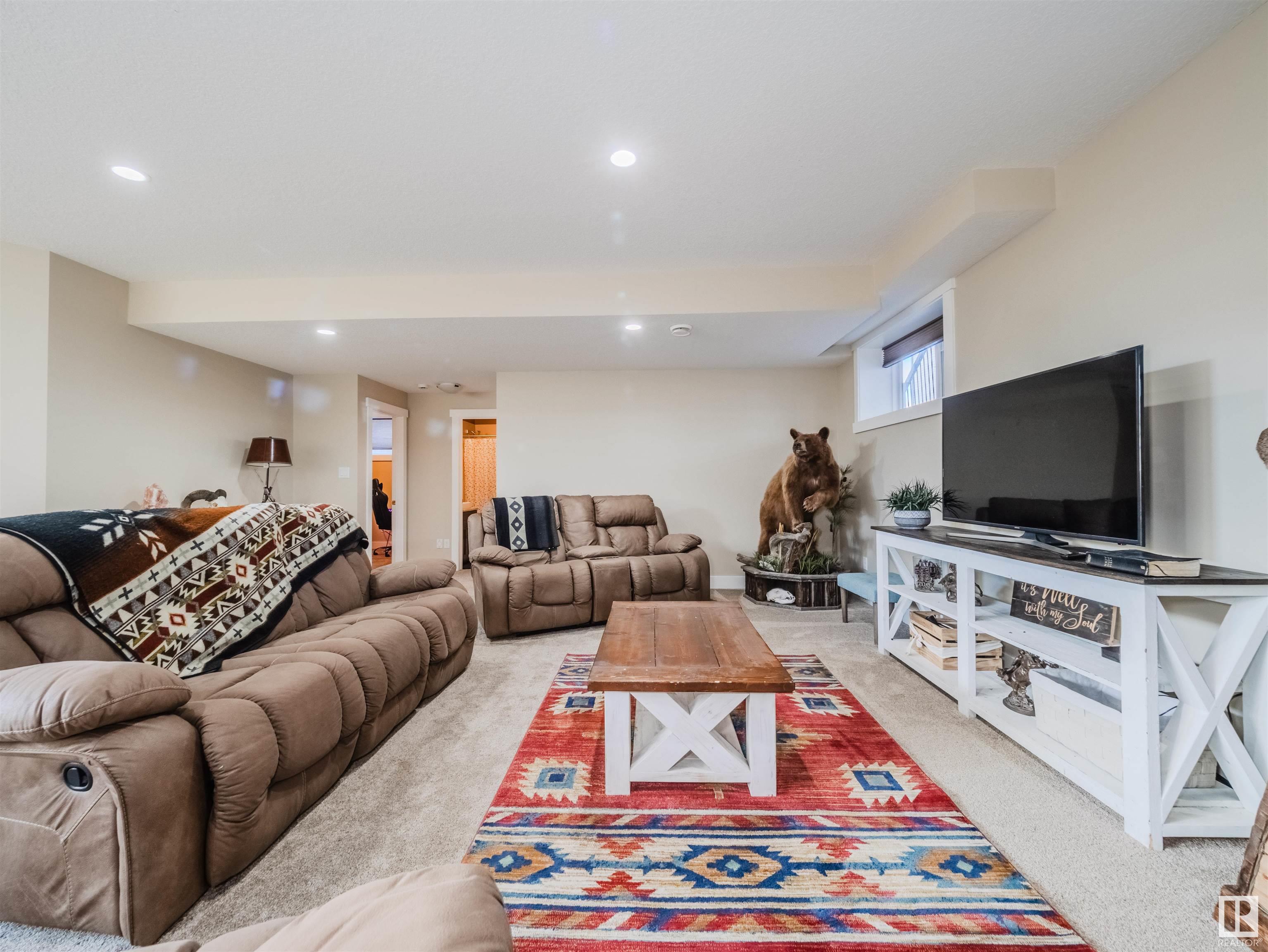      21 LAKESHORE CV , Beaumont,  ,T4X 0J2 ;  Listing Number: MLS E4419228