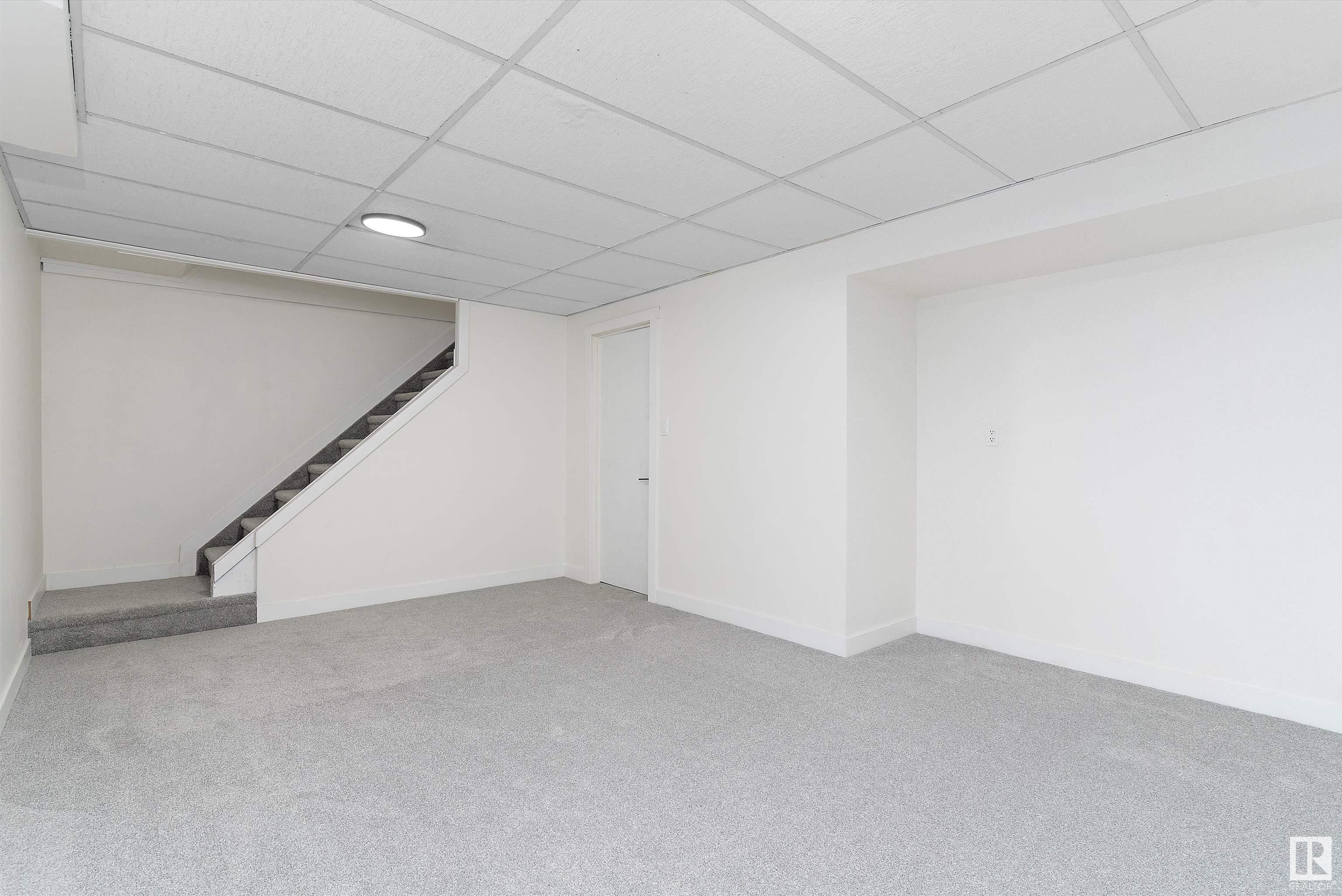      20C CALLINGWOOD CO NW , Edmonton,  ,T5T 0H5 ;  Listing Number: MLS E4419230