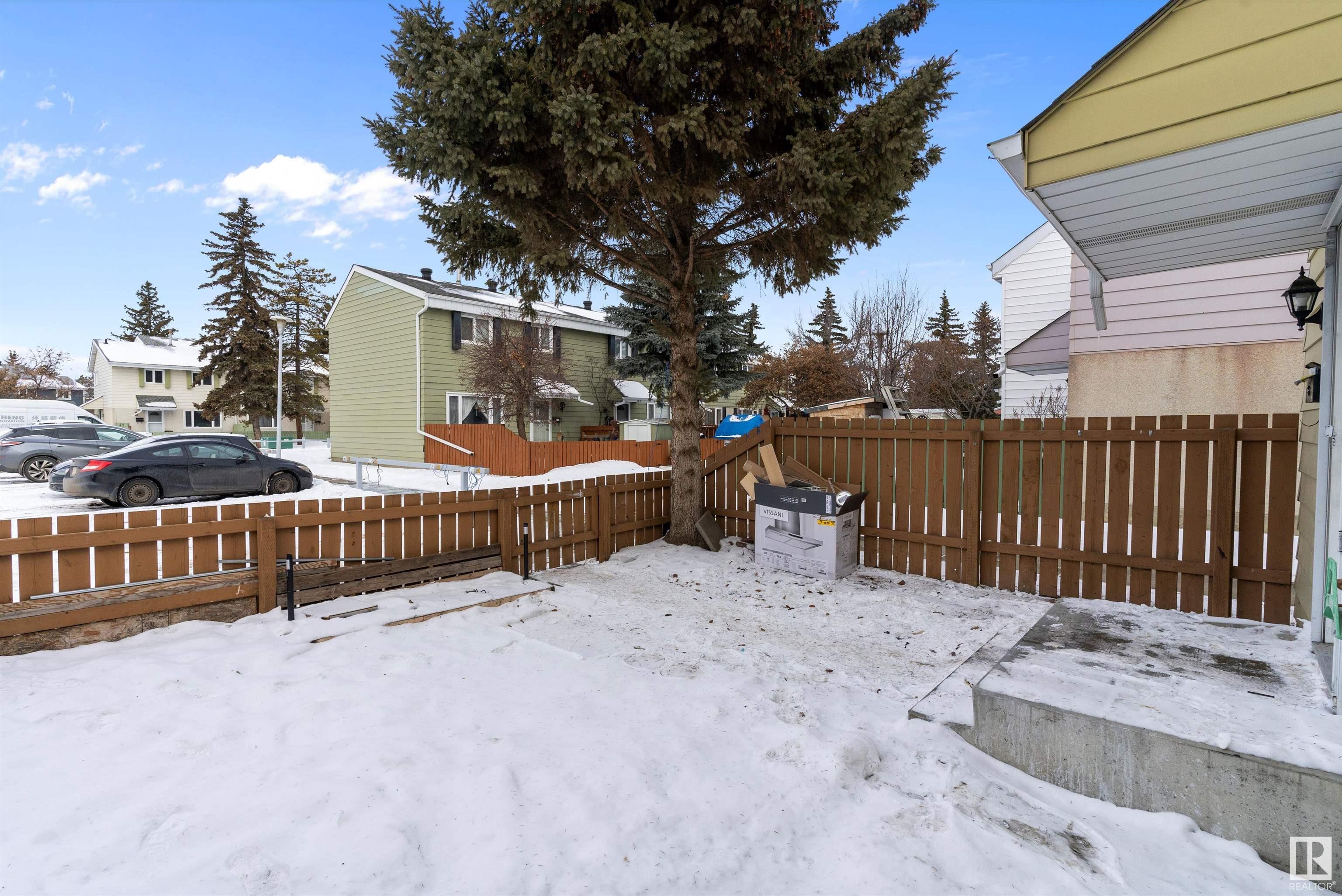      20C CALLINGWOOD CO NW , Edmonton,  ,T5T 0H5 ;  Listing Number: MLS E4419230