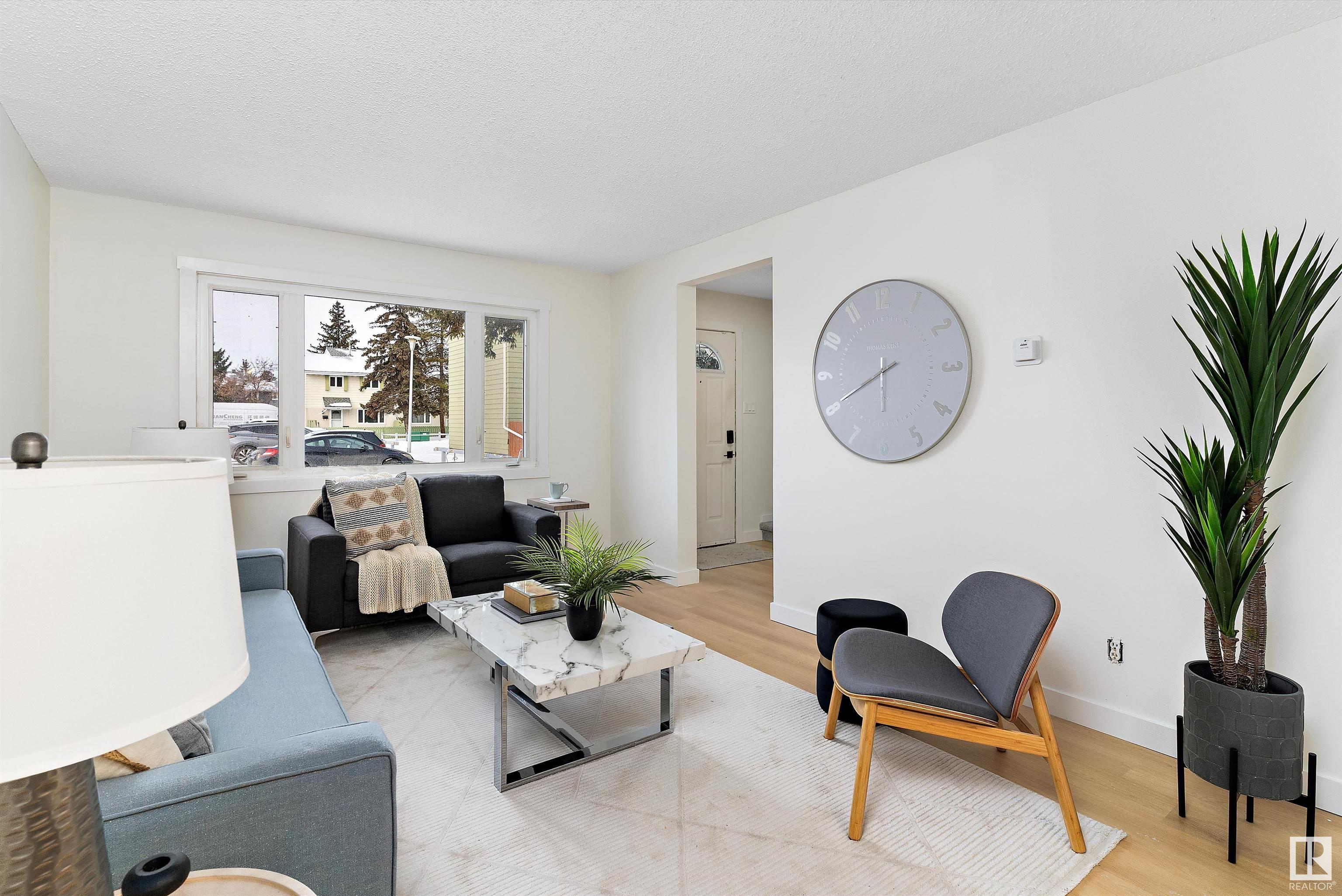      20C CALLINGWOOD CO NW , Edmonton,  ,T5T 0H5 ;  Listing Number: MLS E4419230