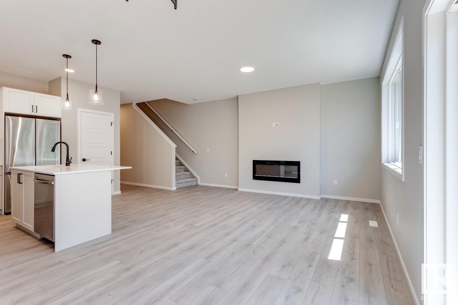      340 GENESIS VI , Stony Plain,  ,T7Z 0J6 ;  Listing Number: MLS E4419231