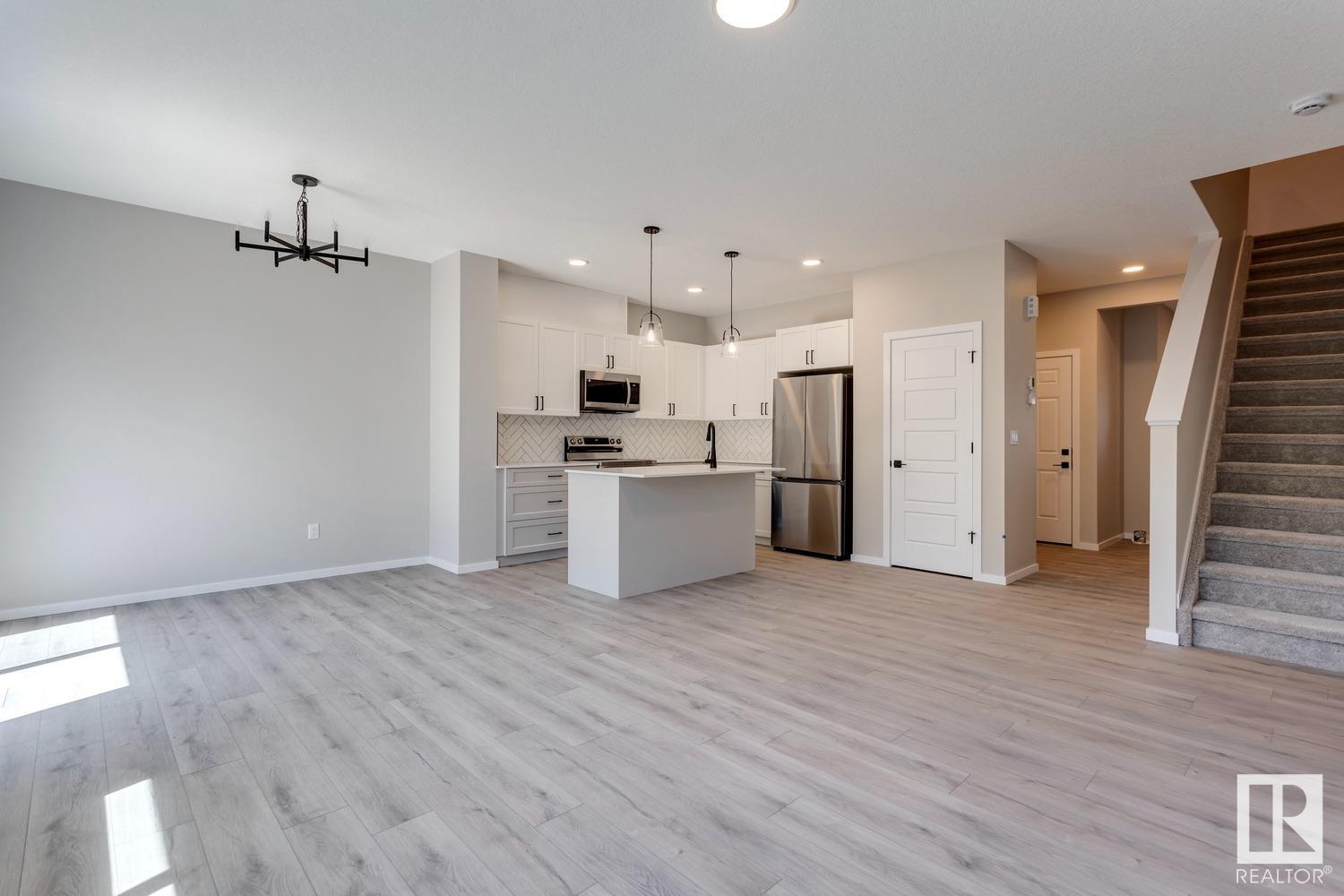      340 GENESIS VI , Stony Plain,  ,T7Z 0J6 ;  Listing Number: MLS E4419231