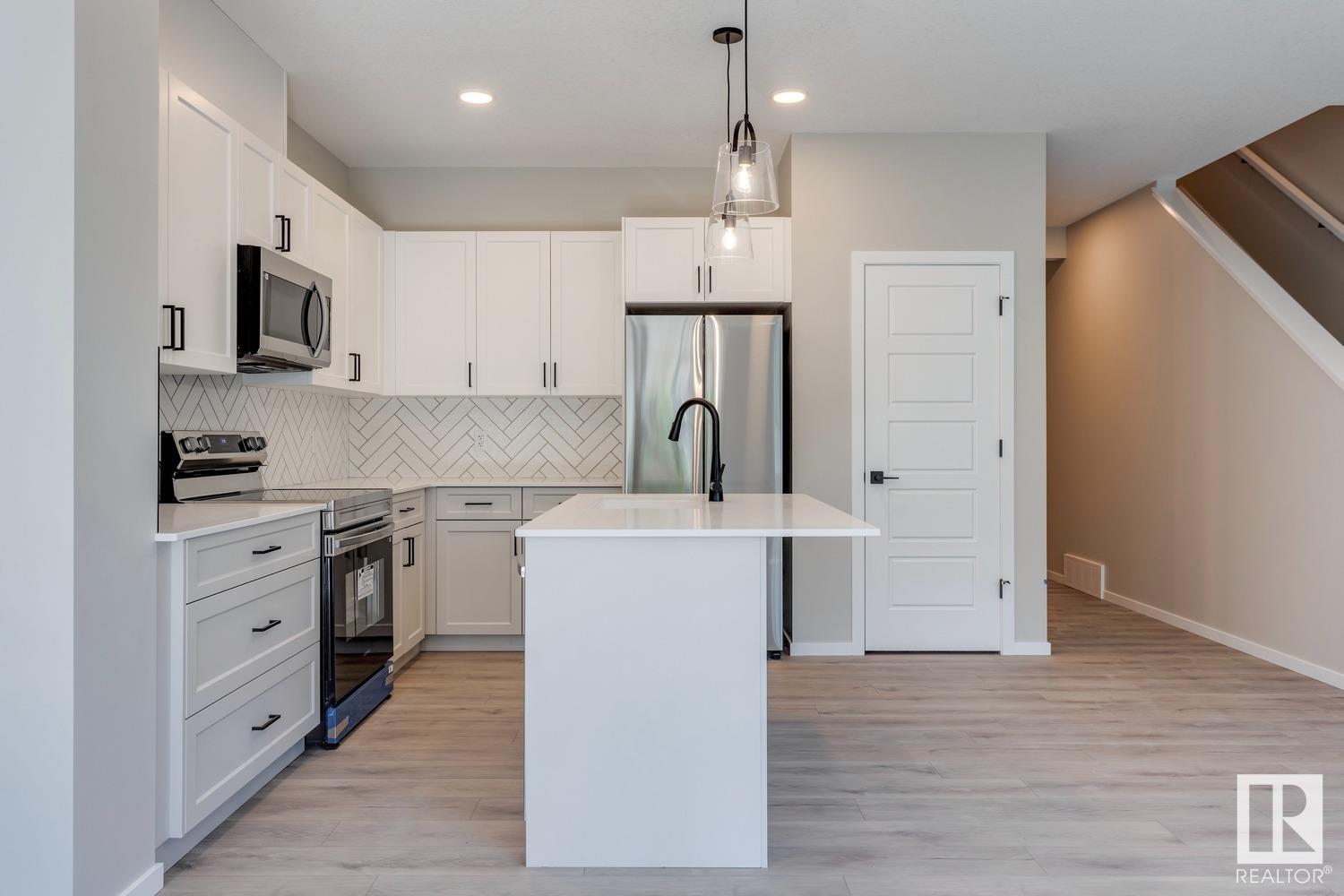      340 GENESIS VI , Stony Plain,  ,T7Z 0J6 ;  Listing Number: MLS E4419231