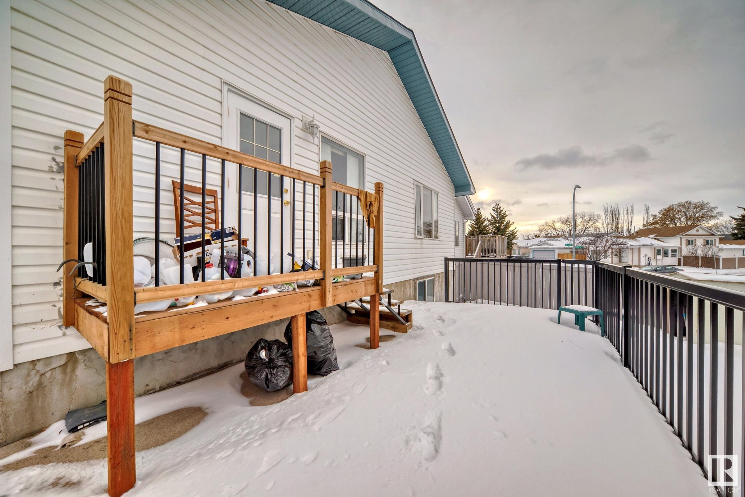      4126 33A AV NW , Edmonton,  ,T6L 7G3 ;  Listing Number: MLS E4419236