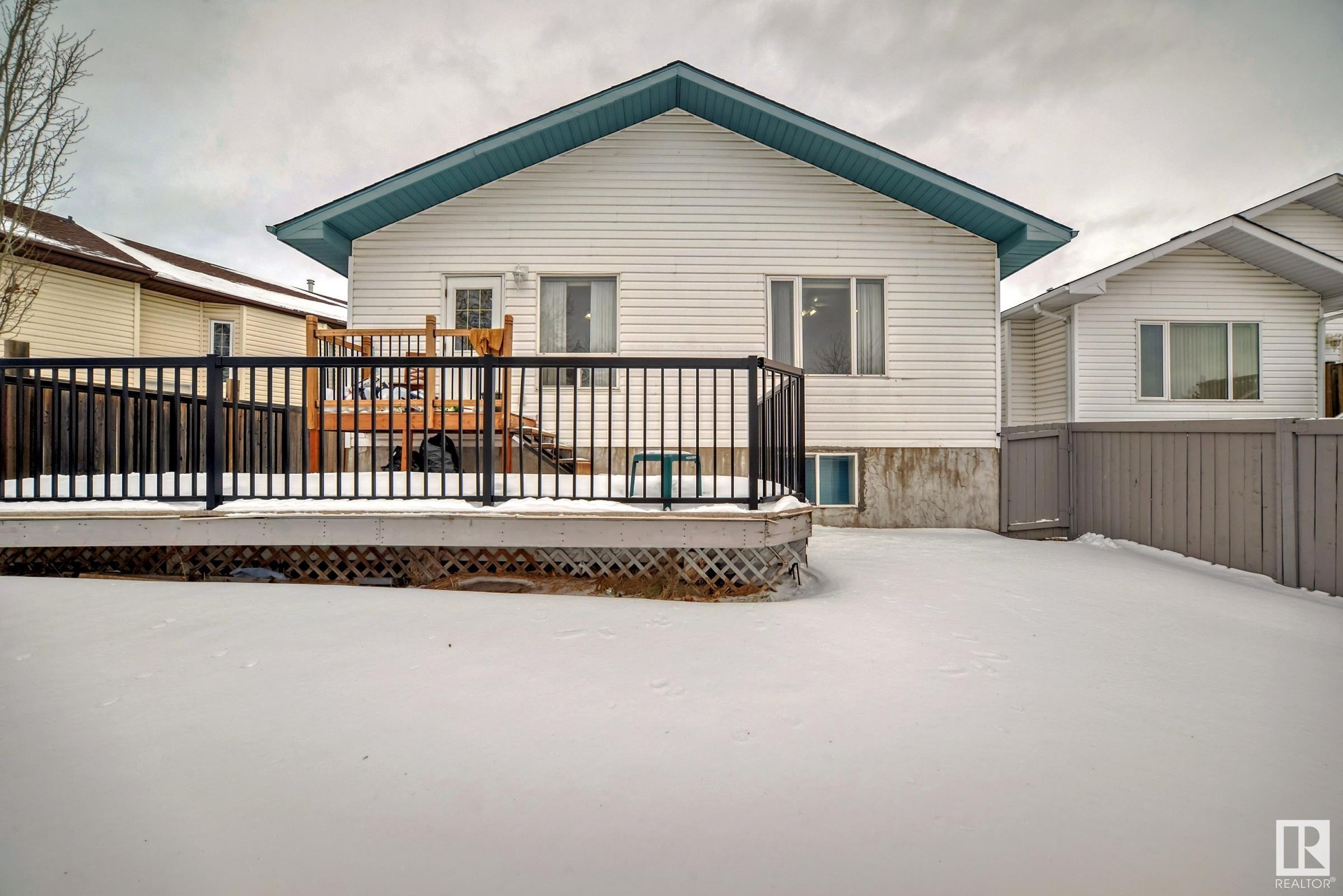      4126 33A AV NW , Edmonton,  ,T6L 7G3 ;  Listing Number: MLS E4419236