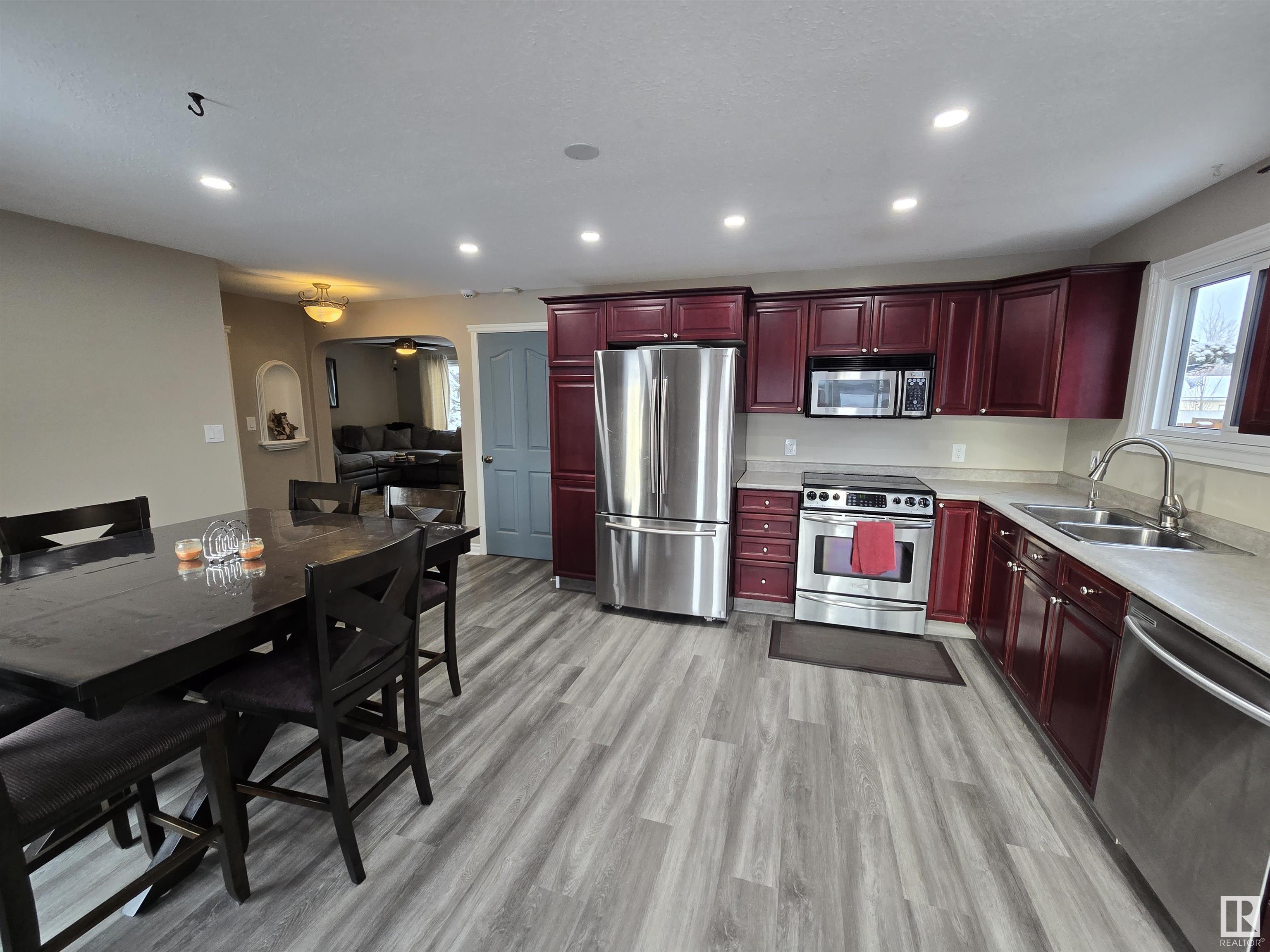      13 GROAT DR , Spruce Grove,  ,T7X 1Z4 ;  Listing Number: MLS E4419241