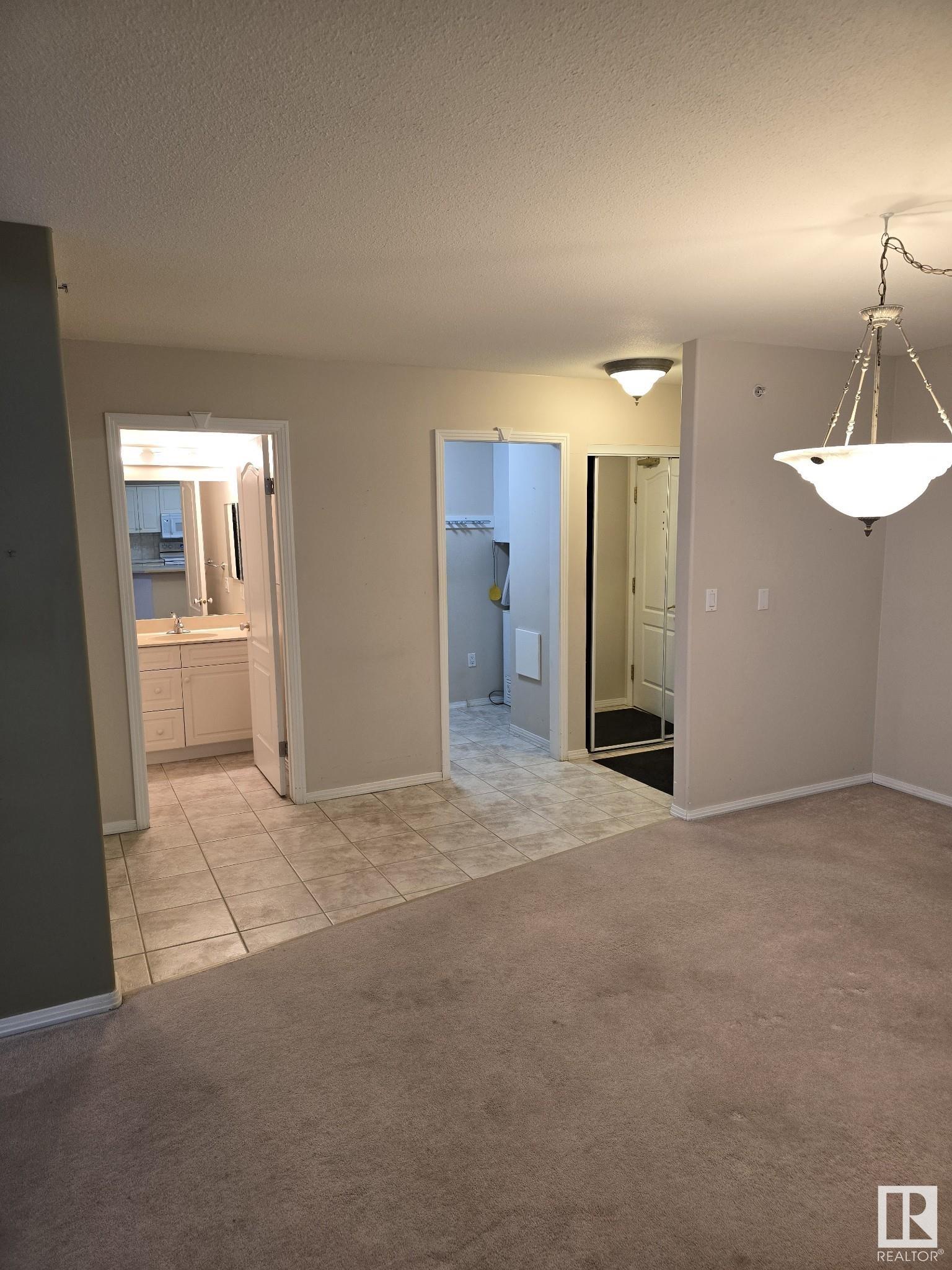      #302 10421 42 AV NW , Edmonton,  ,T6H 7C8 ;  Listing Number: MLS E4419243