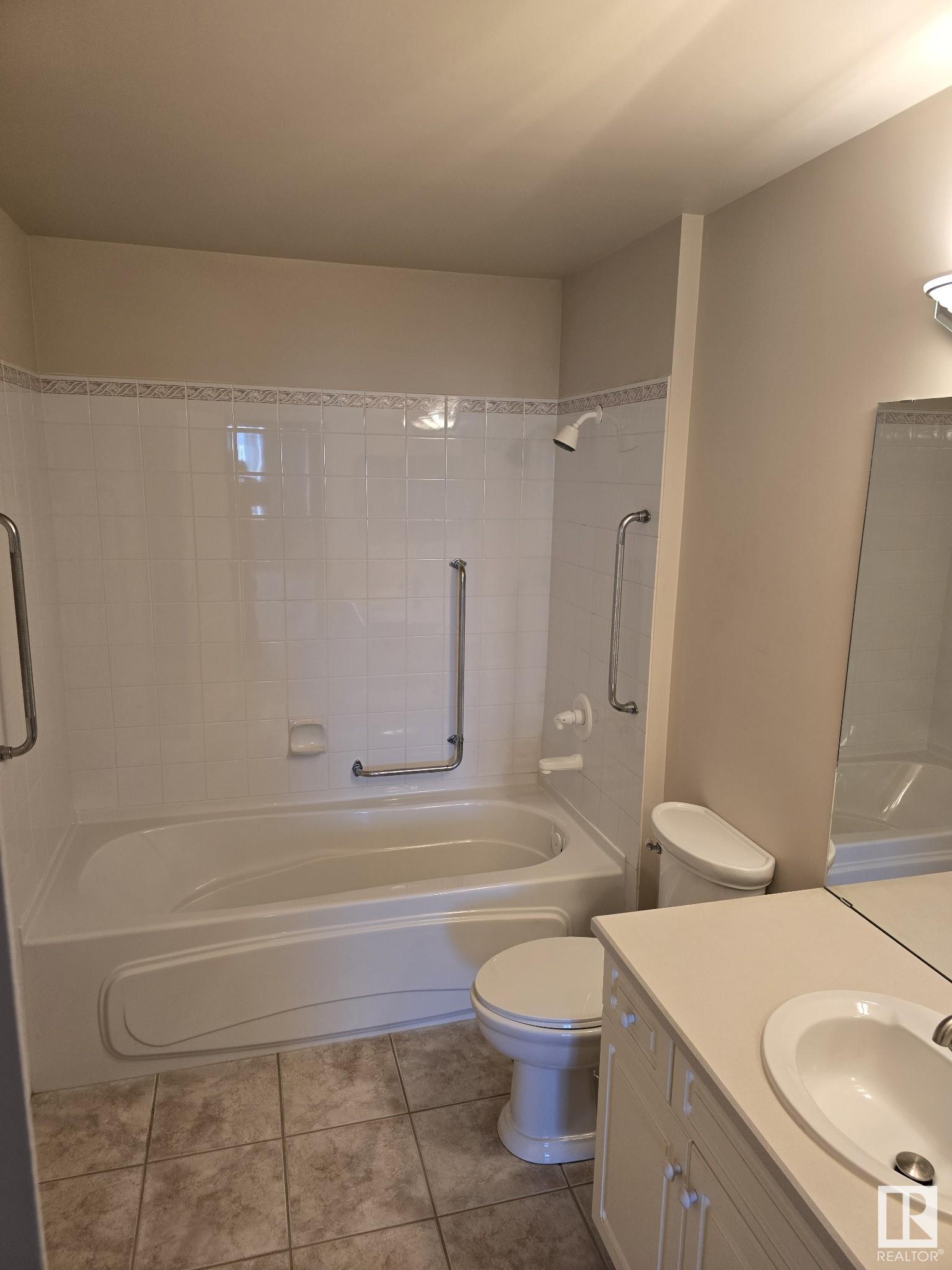      #302 10421 42 AV NW , Edmonton,  ,T6H 7C8 ;  Listing Number: MLS E4419243