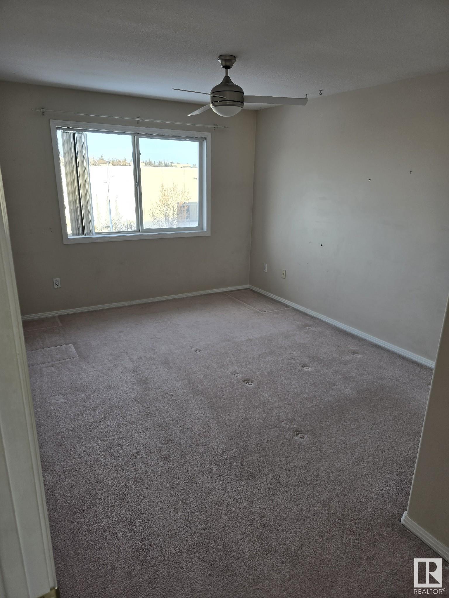      #302 10421 42 AV NW , Edmonton,  ,T6H 7C8 ;  Listing Number: MLS E4419243