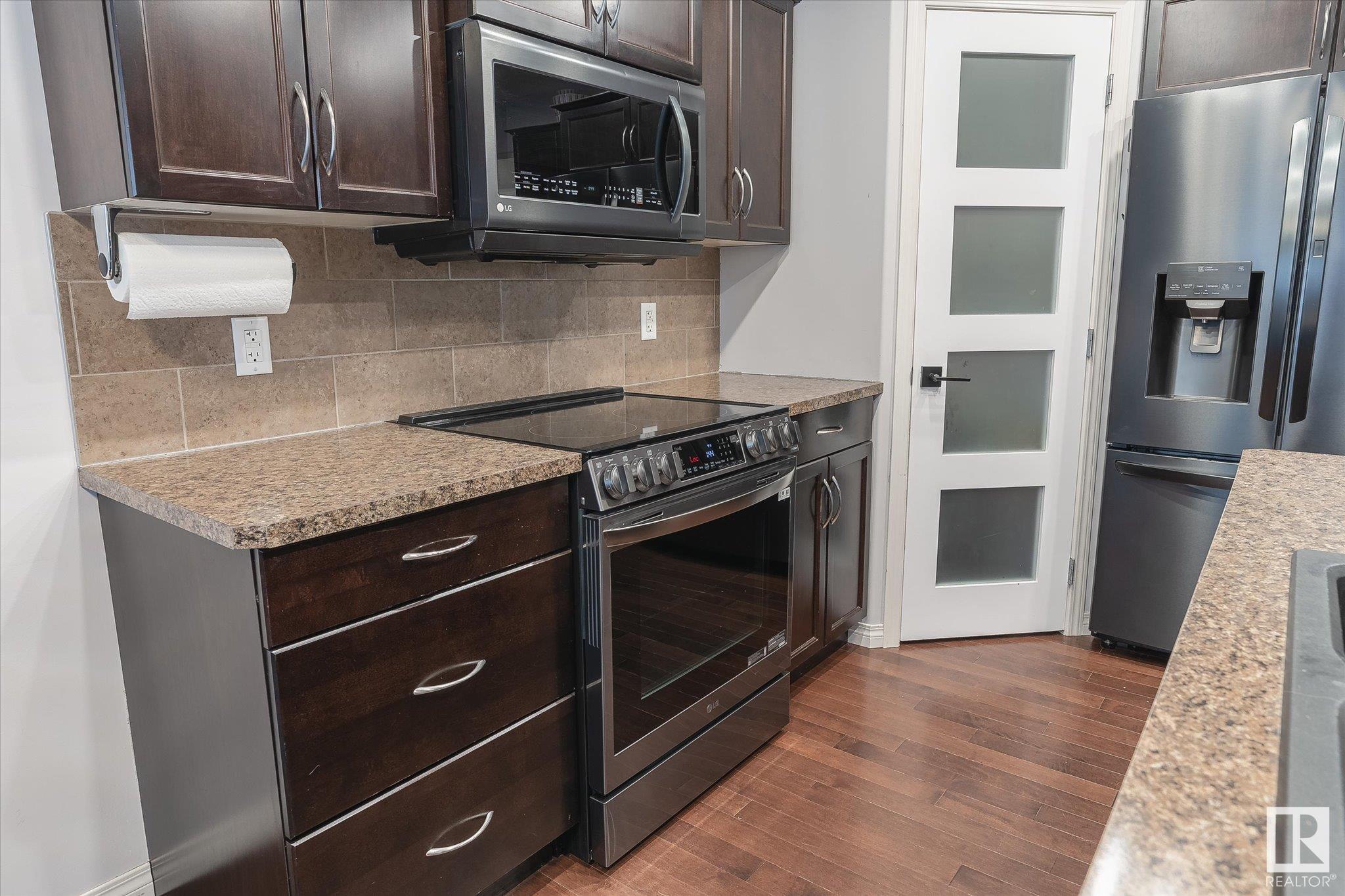      35 ASHGROVE DR , Spruce Grove,  ,T7X 4R5 ;  Listing Number: MLS E4419246
