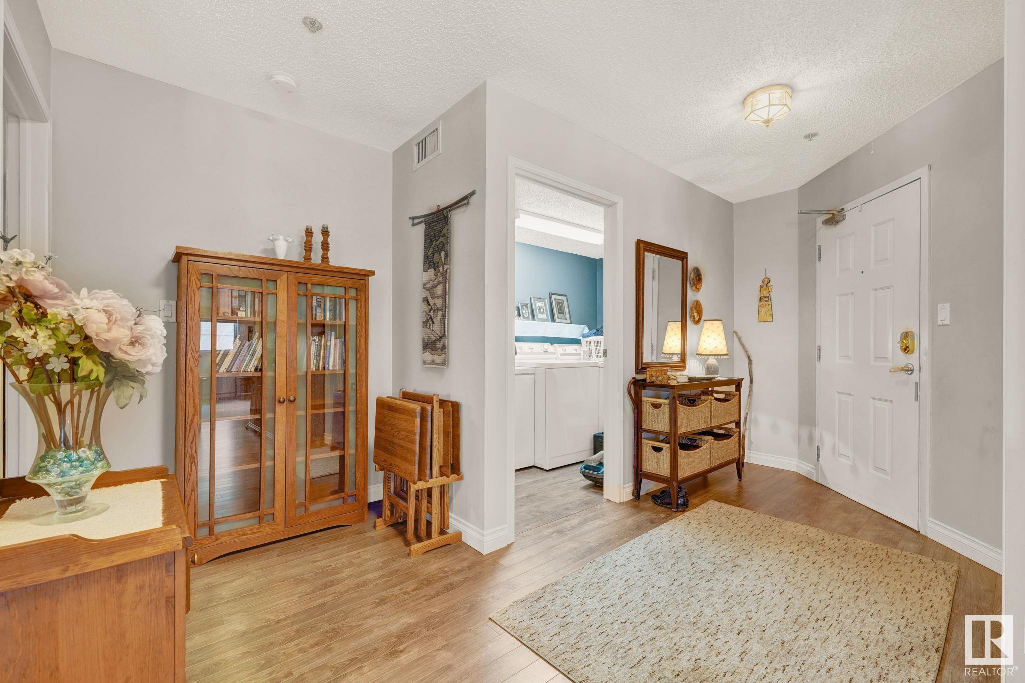      #302 2520 52 ST NW , Edmonton,  ,T6L 6S2 ;  Listing Number: MLS E4419253