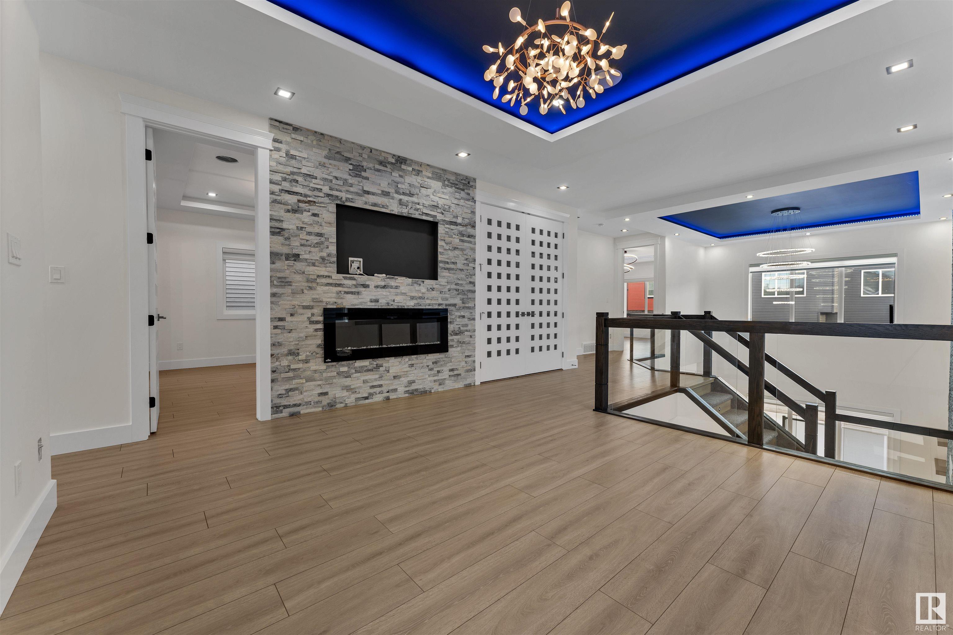      115 38 ST SW , Edmonton,  ,T6X 2W3 ;  Listing Number: MLS E4419275