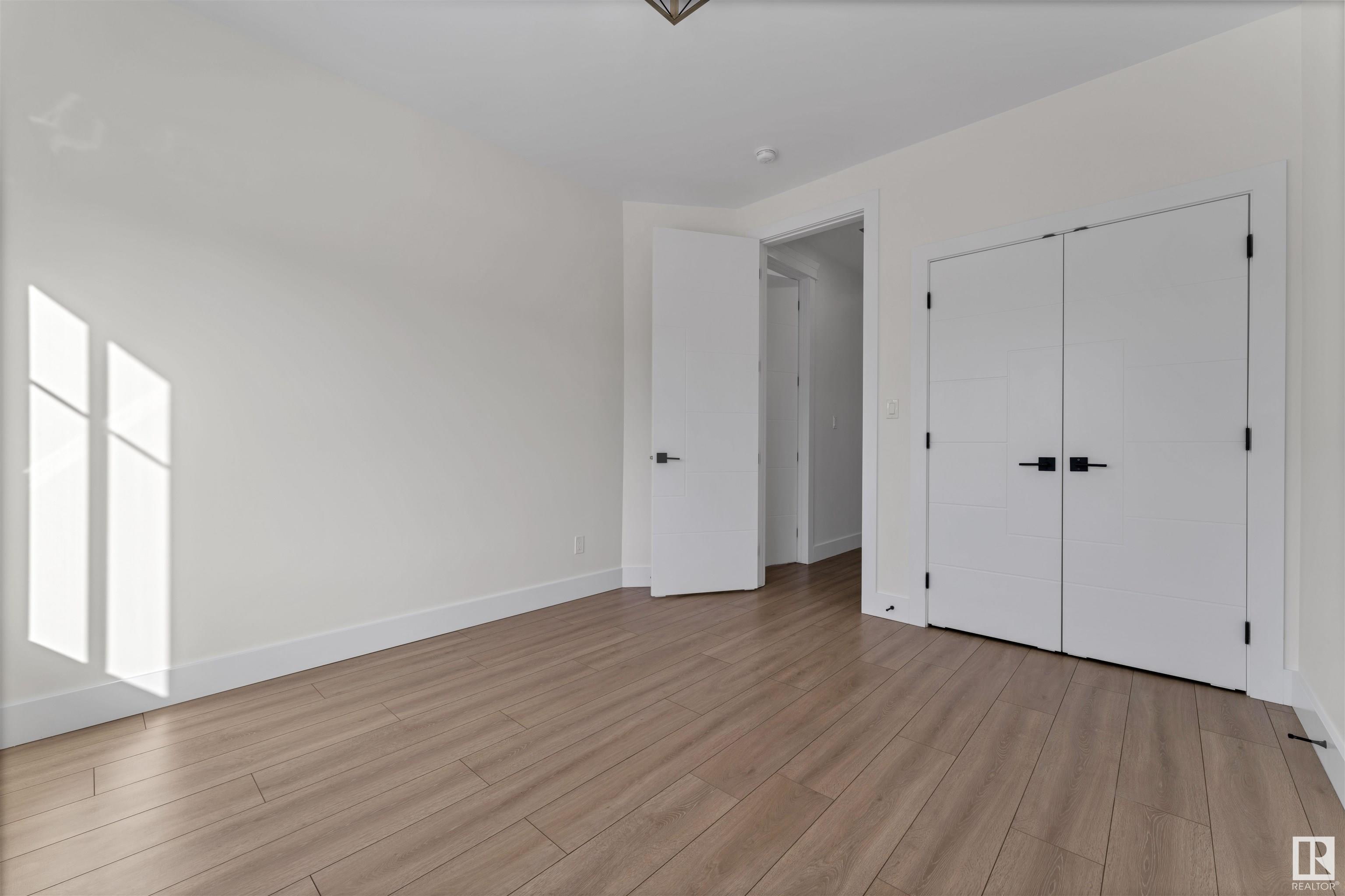      115 38 ST SW , Edmonton,  ,T6X 2W3 ;  Listing Number: MLS E4419275