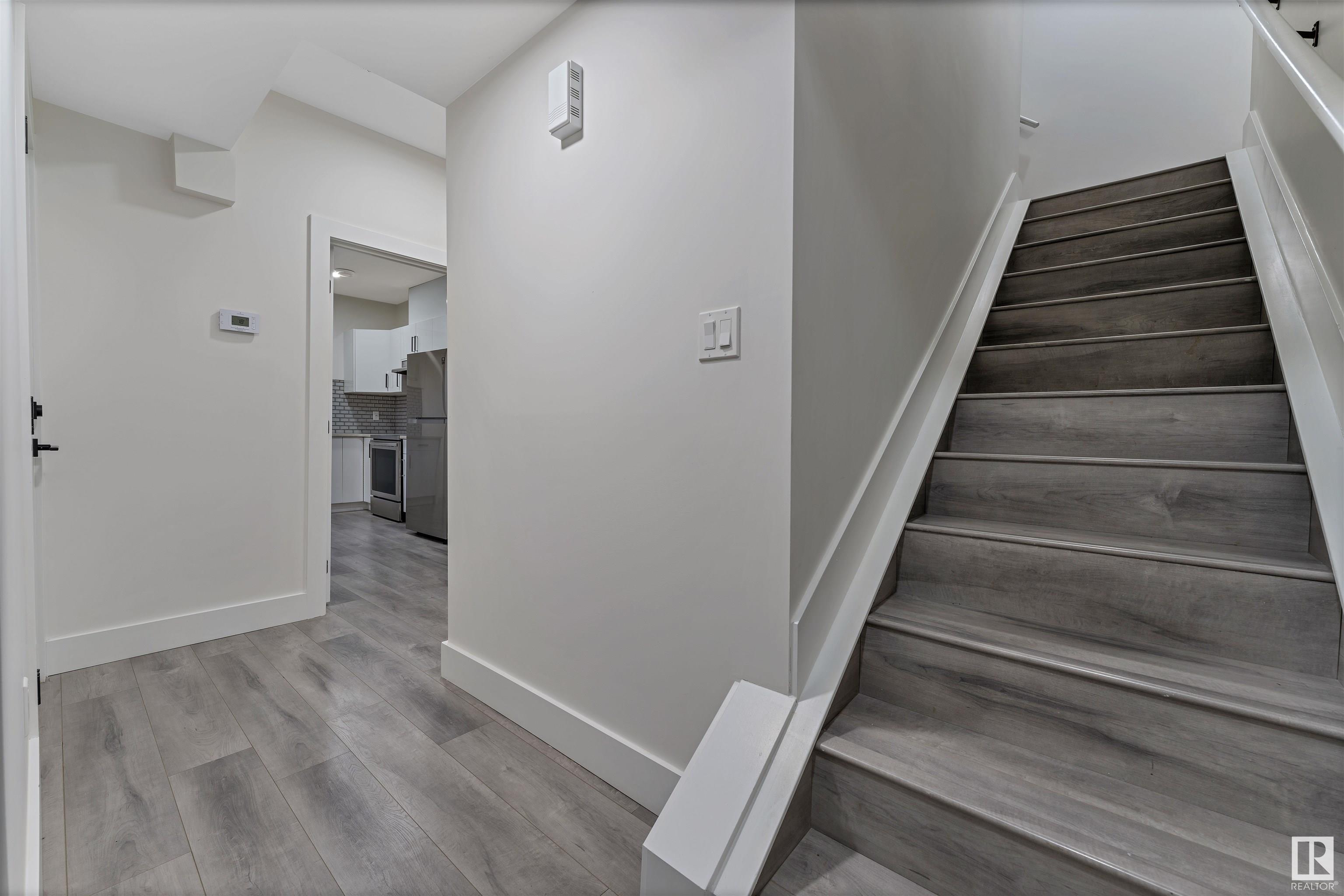      115 38 ST SW , Edmonton,  ,T6X 2W3 ;  Listing Number: MLS E4419275