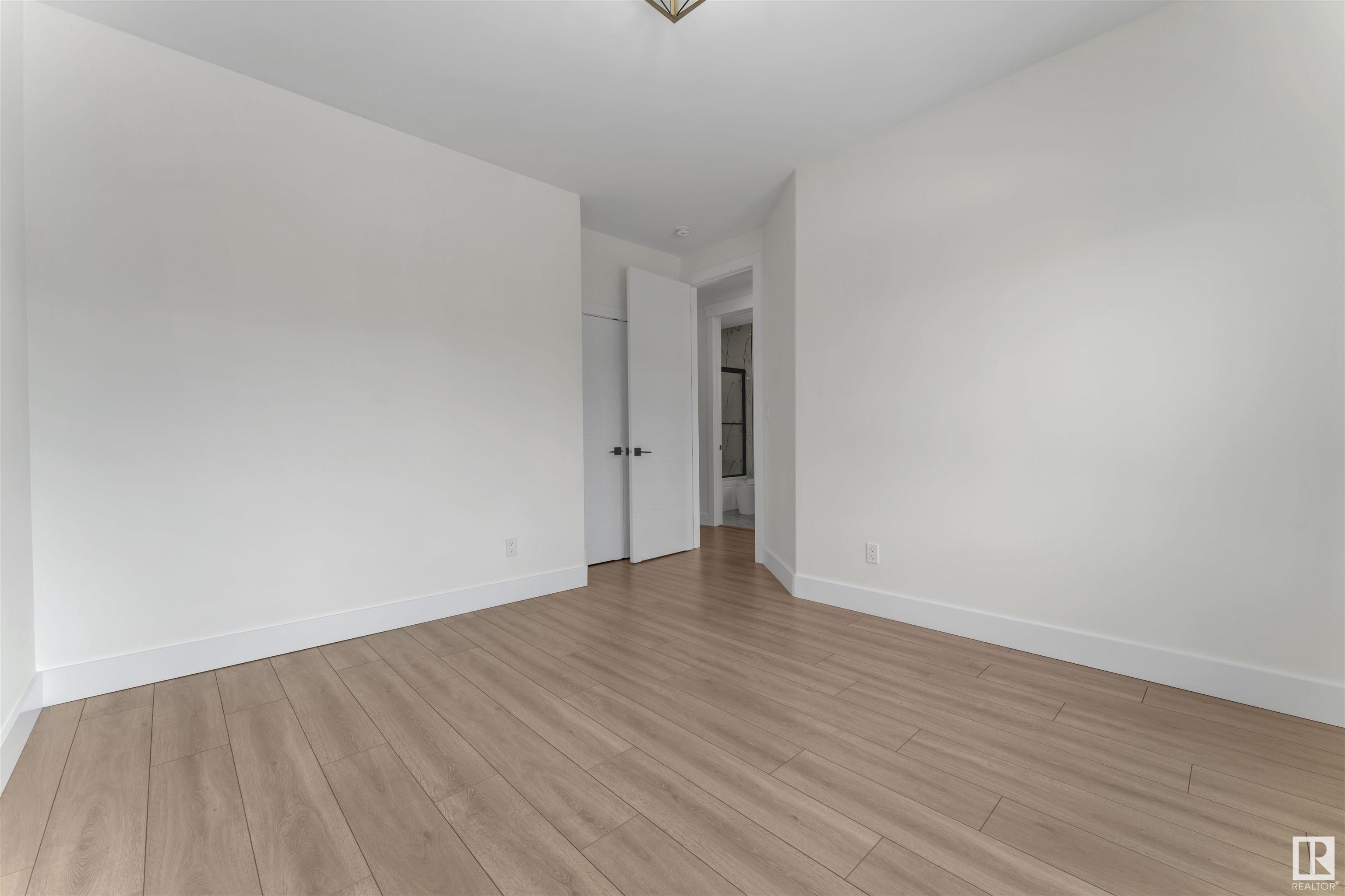      115 38 ST SW , Edmonton,  ,T6X 2W3 ;  Listing Number: MLS E4419275