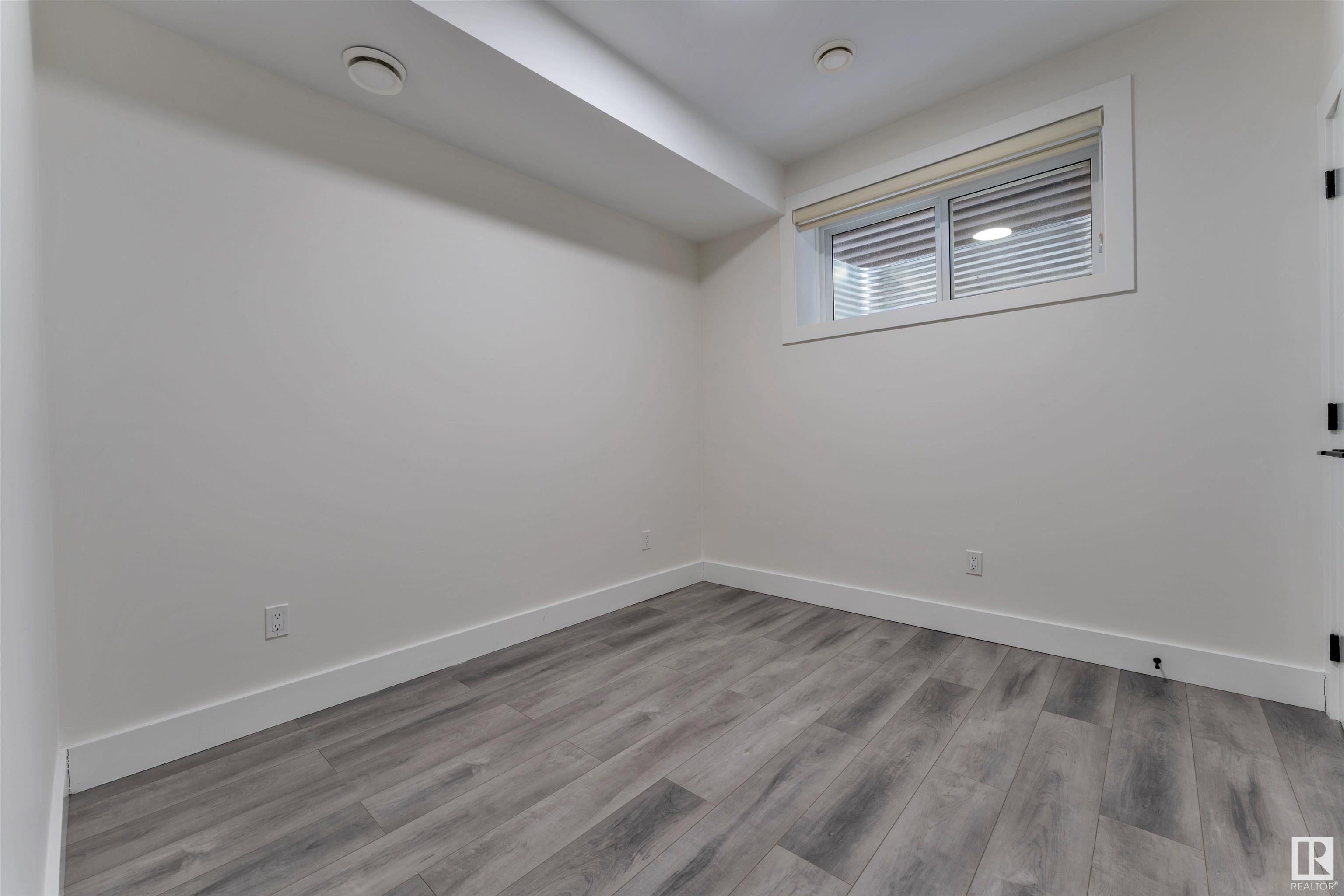      115 38 ST SW , Edmonton,  ,T6X 2W3 ;  Listing Number: MLS E4419275