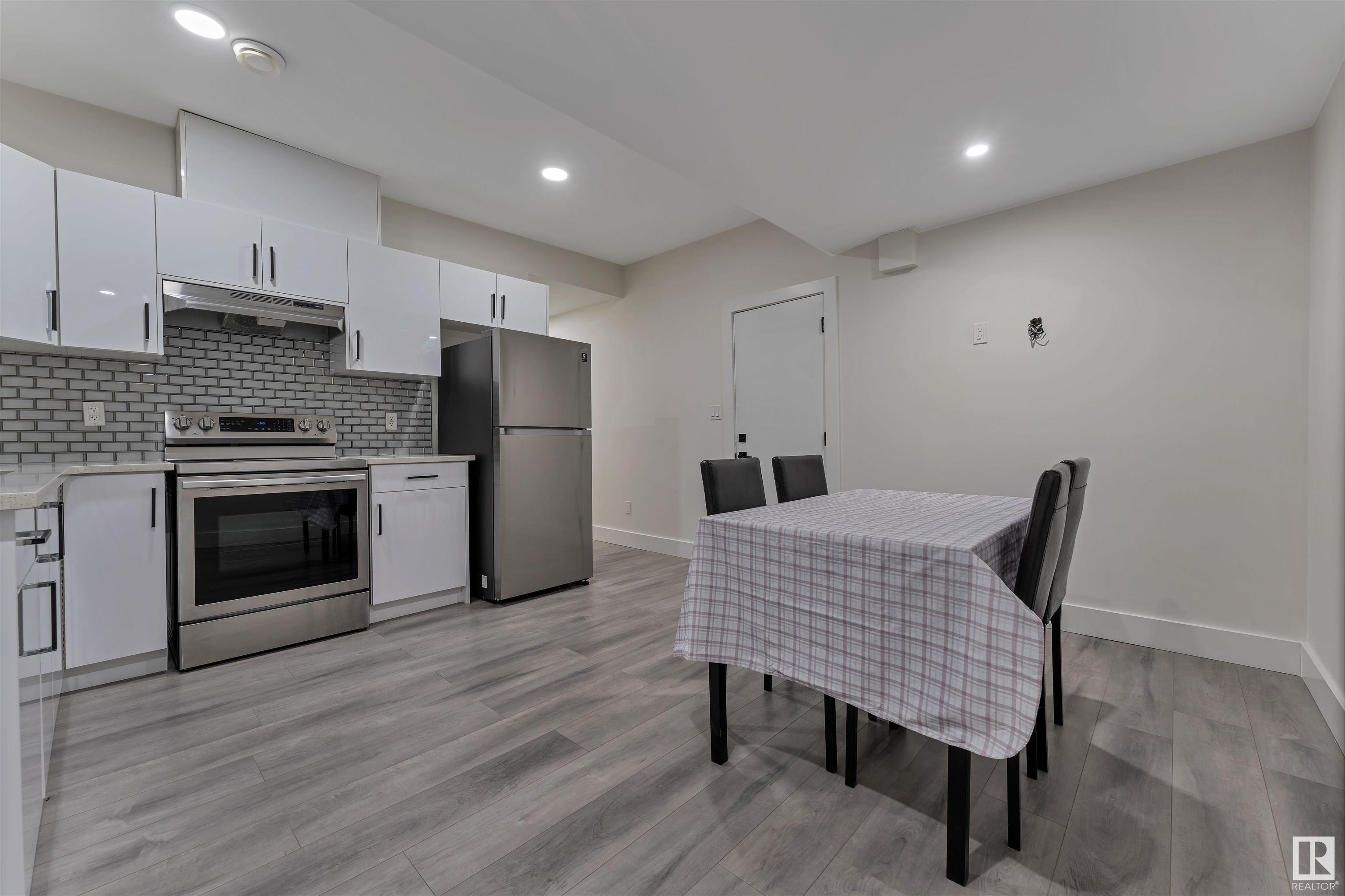      115 38 ST SW , Edmonton,  ,T6X 2W3 ;  Listing Number: MLS E4419275