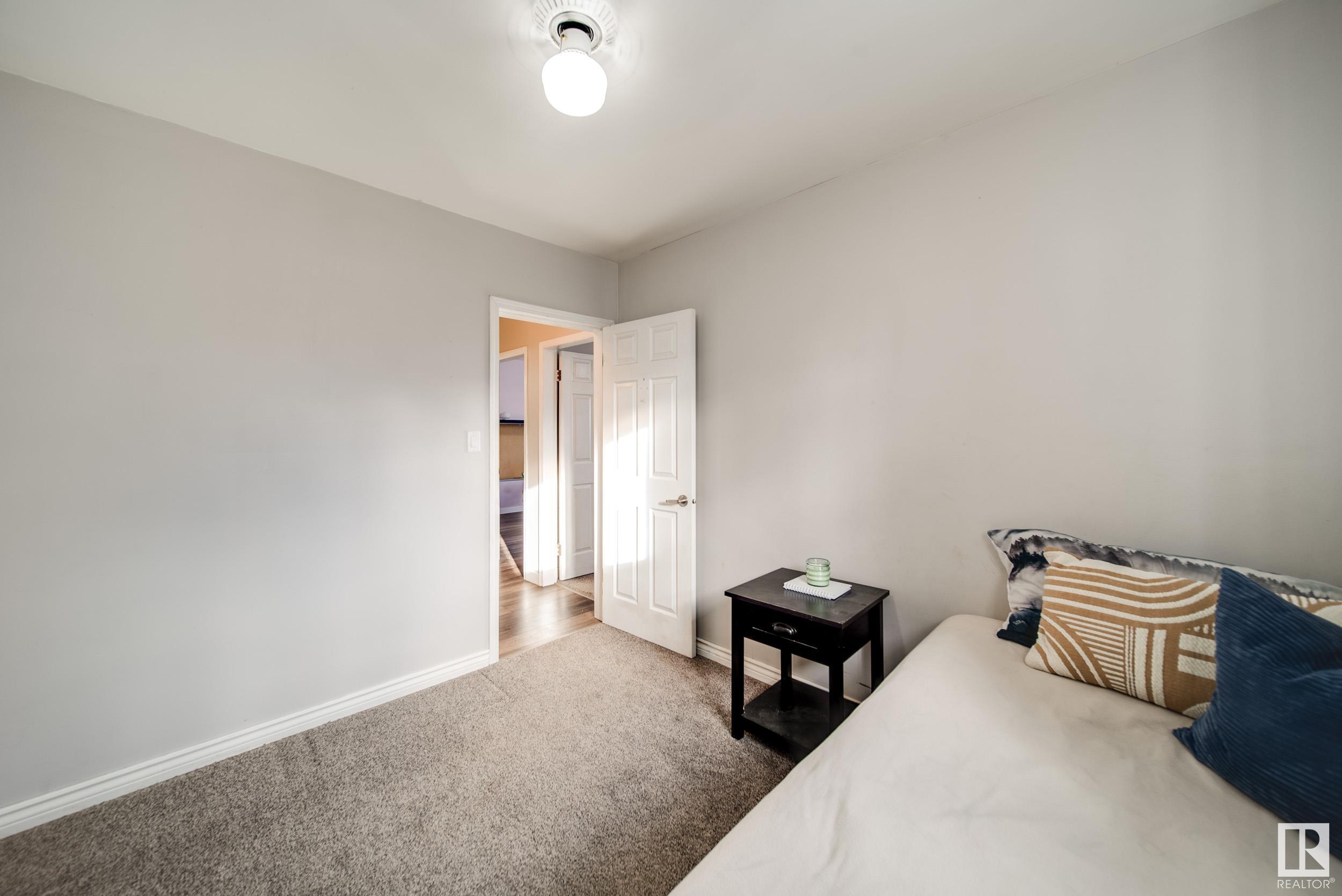      13339 131 ST NW , Edmonton,  ,T5L 1N8 ;  Listing Number: MLS E4419285