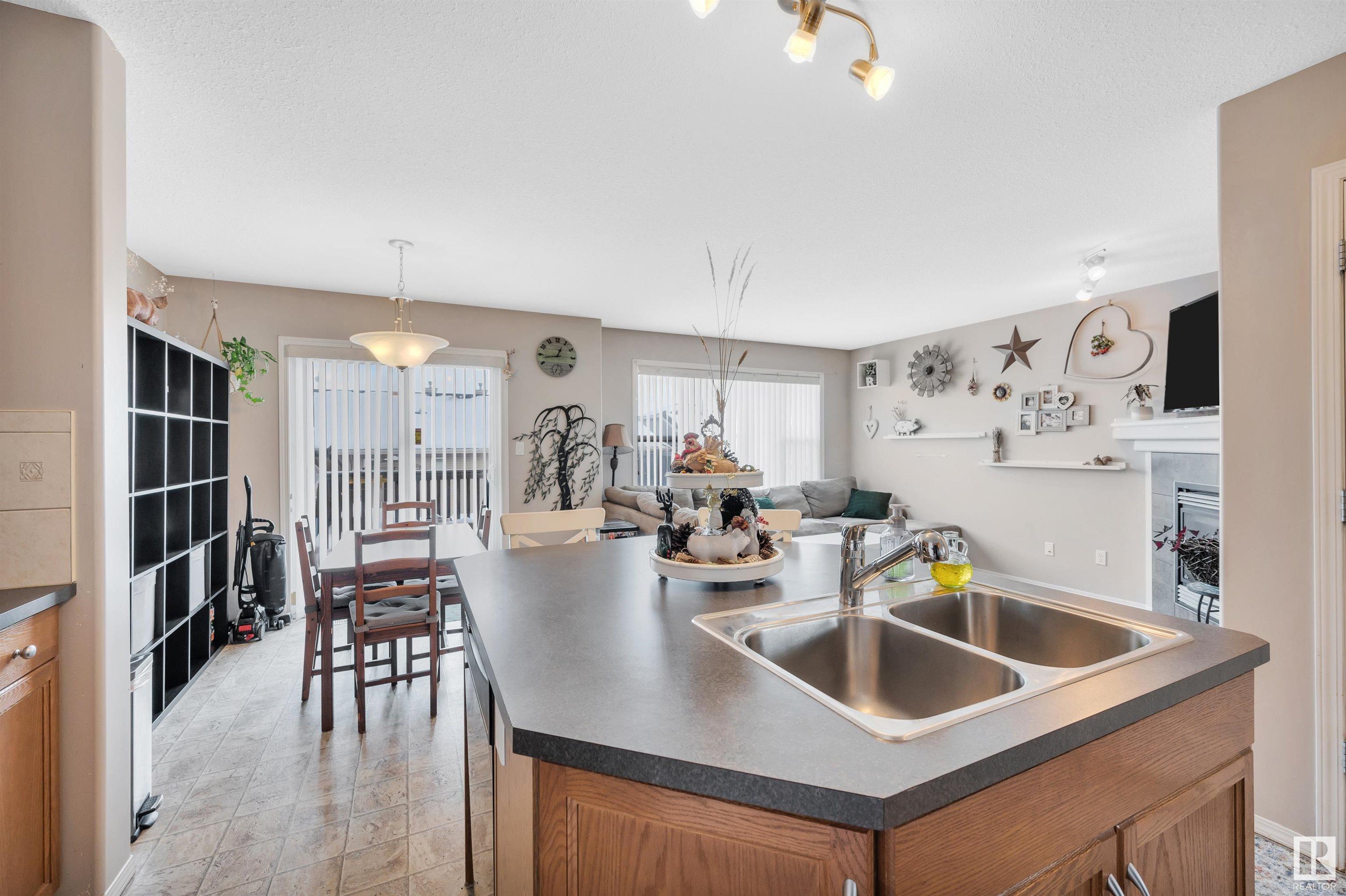      111 Galloway WD , Fort Saskatchewan,  ,T8L 0B9 ;  Listing Number: MLS E4419287