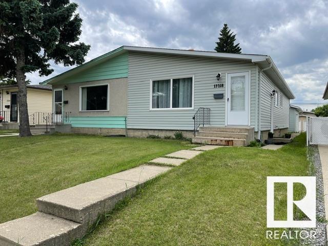      13218 81 ST NW , Edmonton,  ,T5C 1N7 ;  Listing Number: MLS E4419288