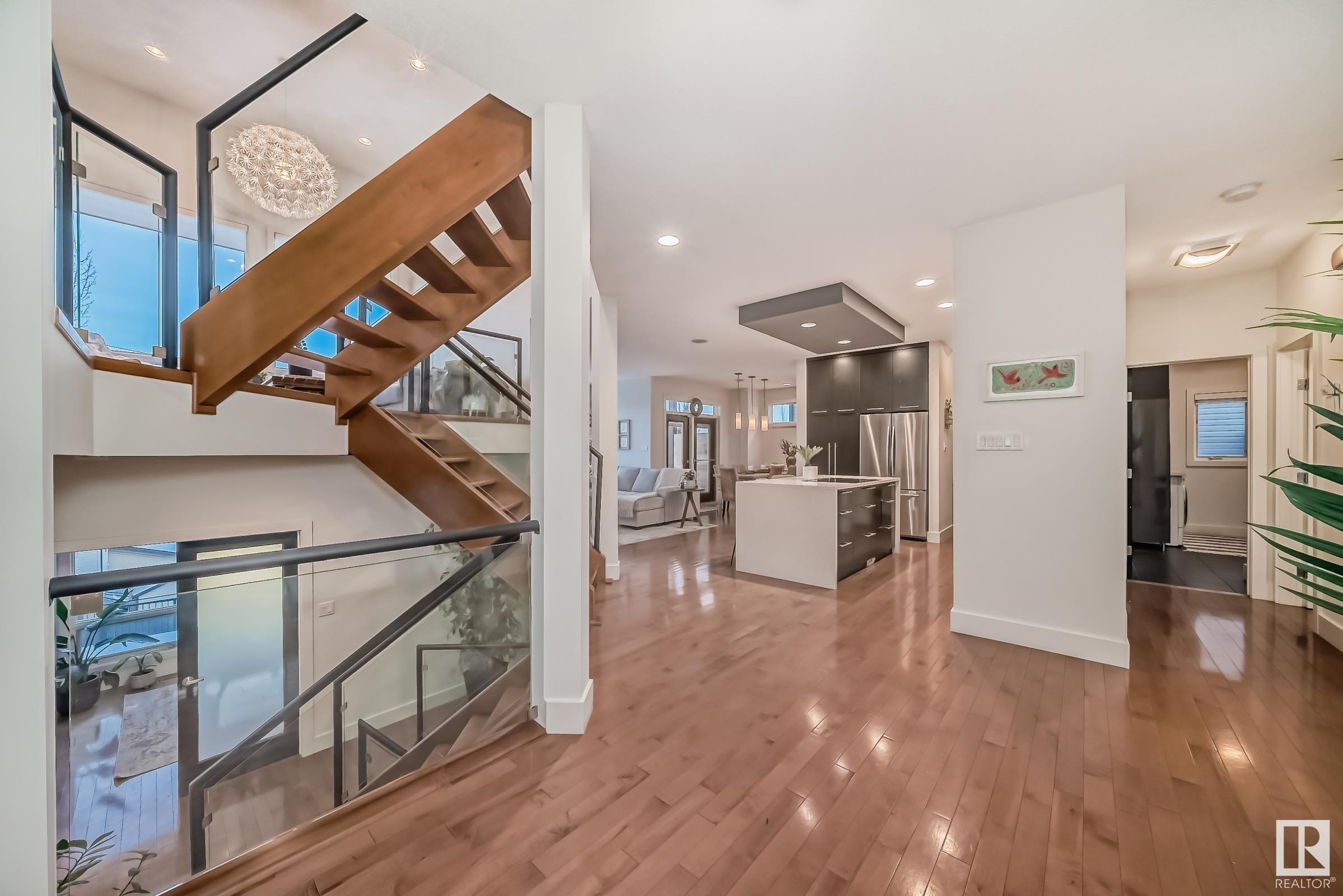      65 OAK VISTA DR , St. Albert,  ,T8N 1C1 ;  Listing Number: MLS E4419291